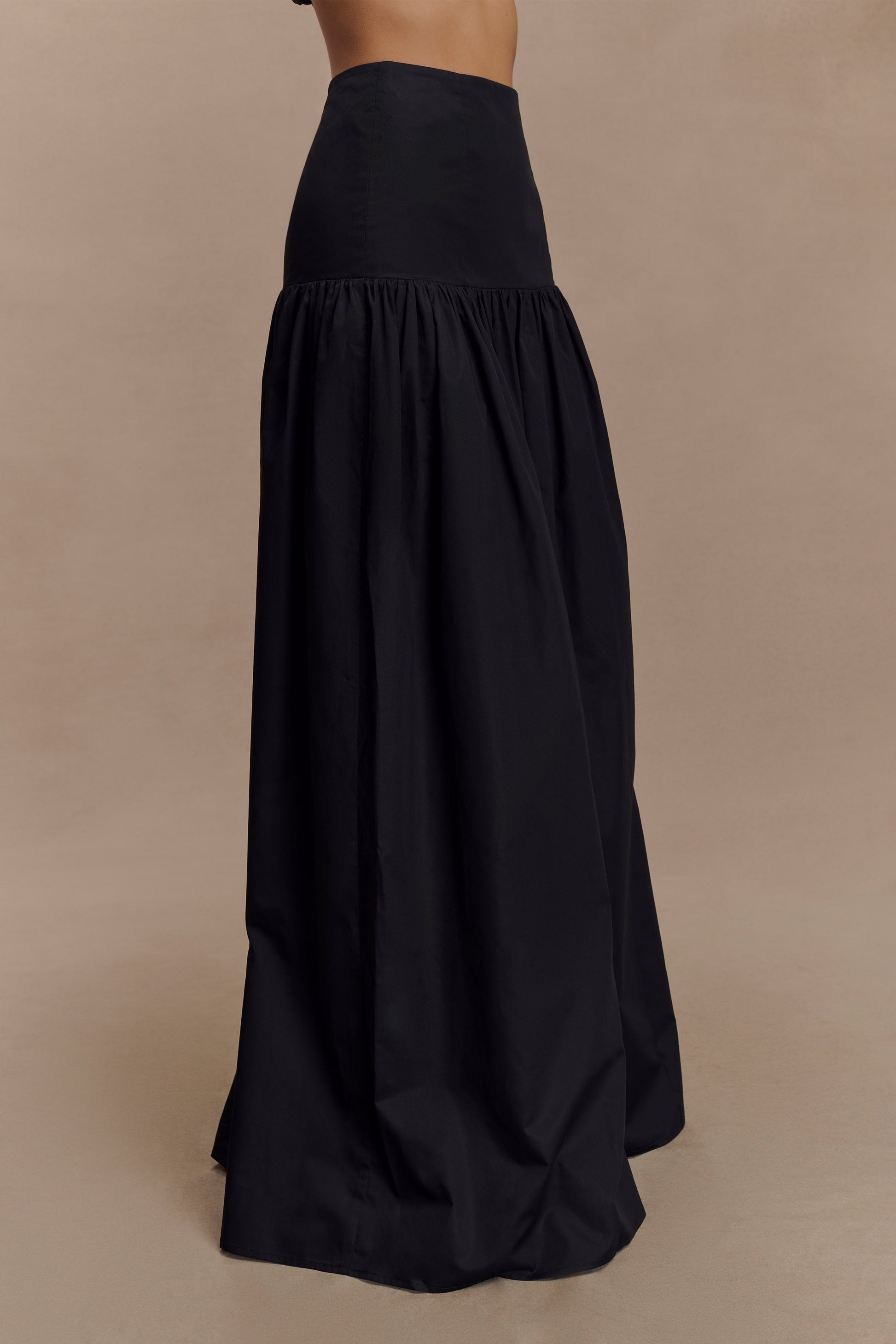 maxi skirts and dresses Autumn Maxi Skirt - Black