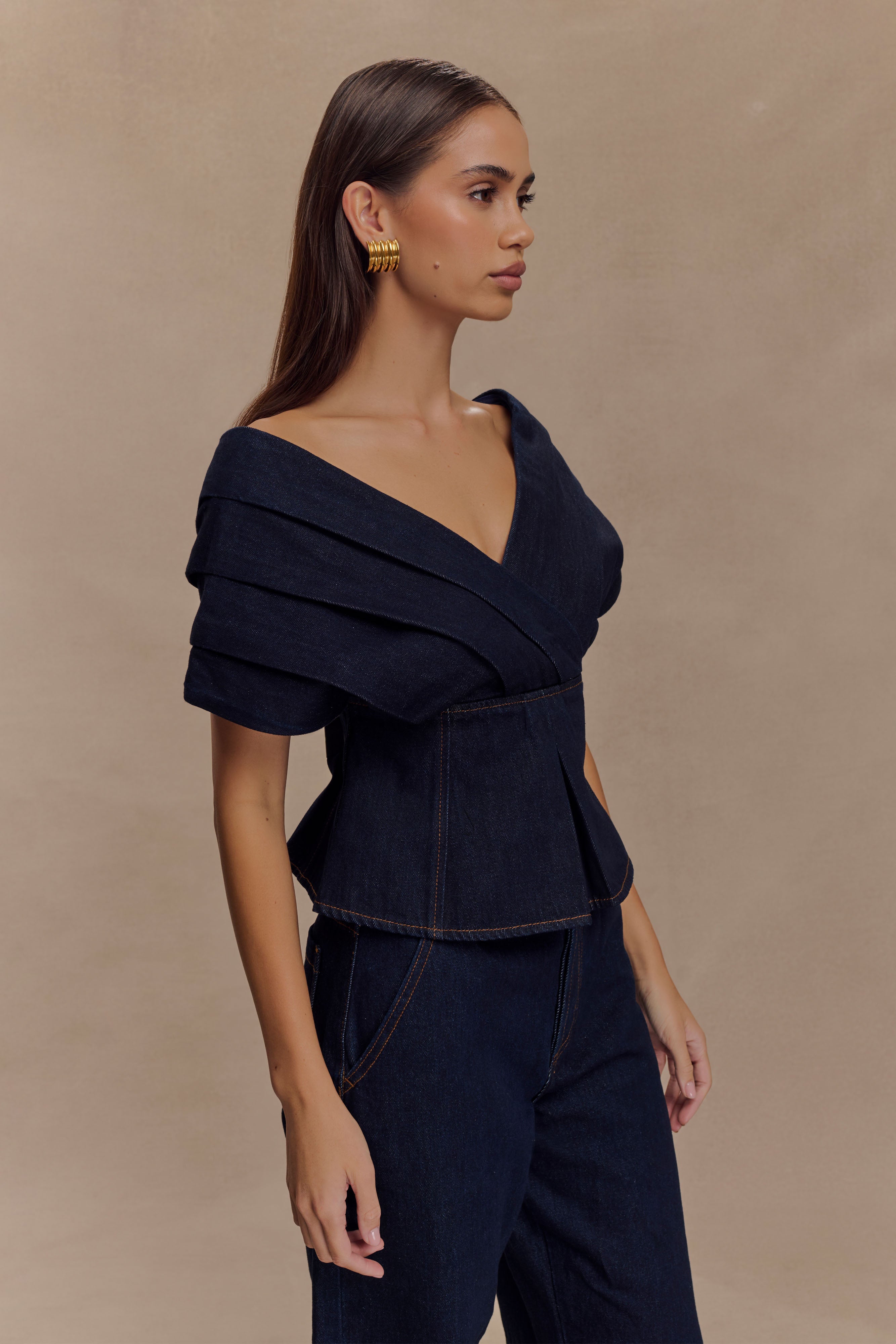 Rayne Off Shoulder Denim Top - Indigo Blue | MESHKI US