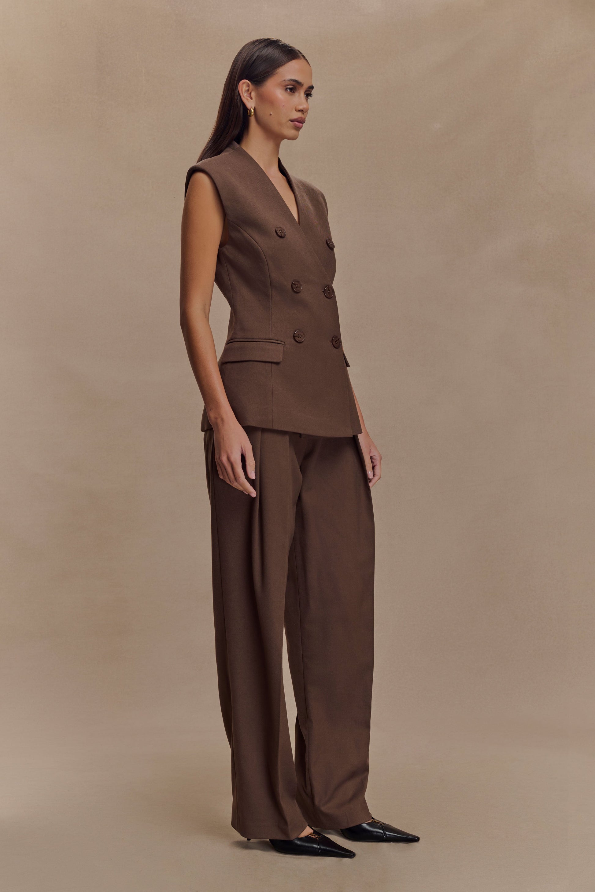 Penelope Pleated High Waisted Pants - Chocolate | MESHKI US Penelope Pleated High Waisted Pants - Chocolate | MESHKI US