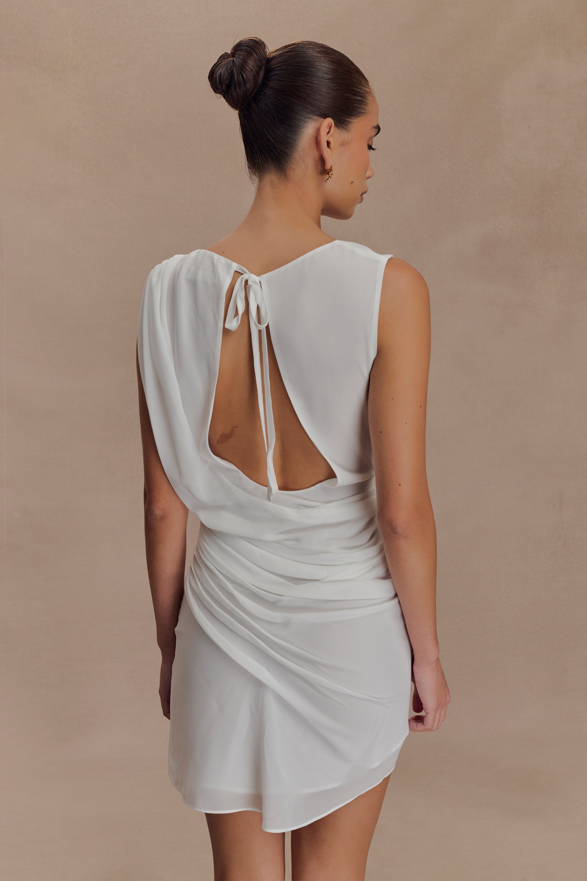 Oria Chiffon Mini Dress / White | MESHKI | XXS Oria Chiffon Mini Dress / White | MESHKI | XXS
