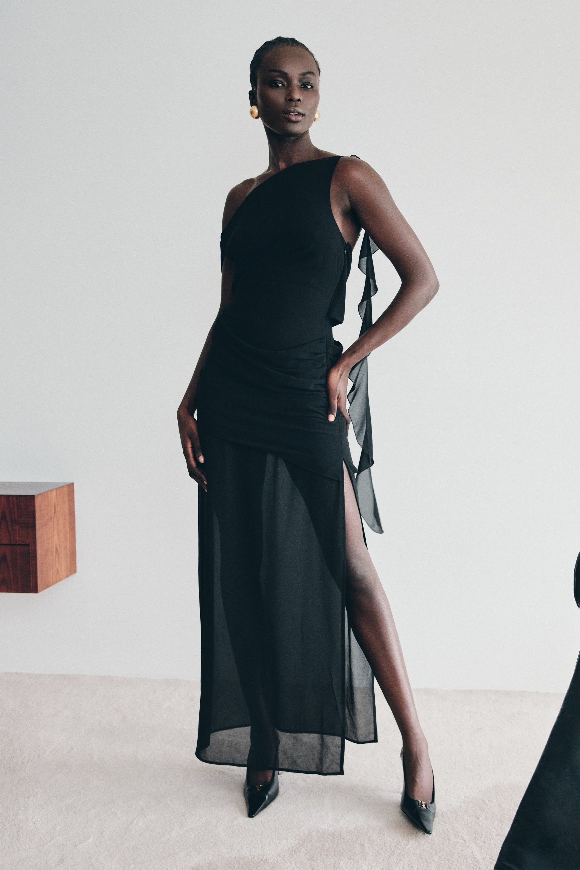 Daria Draped Chiffon Maxi Dress / Black | MESHKI