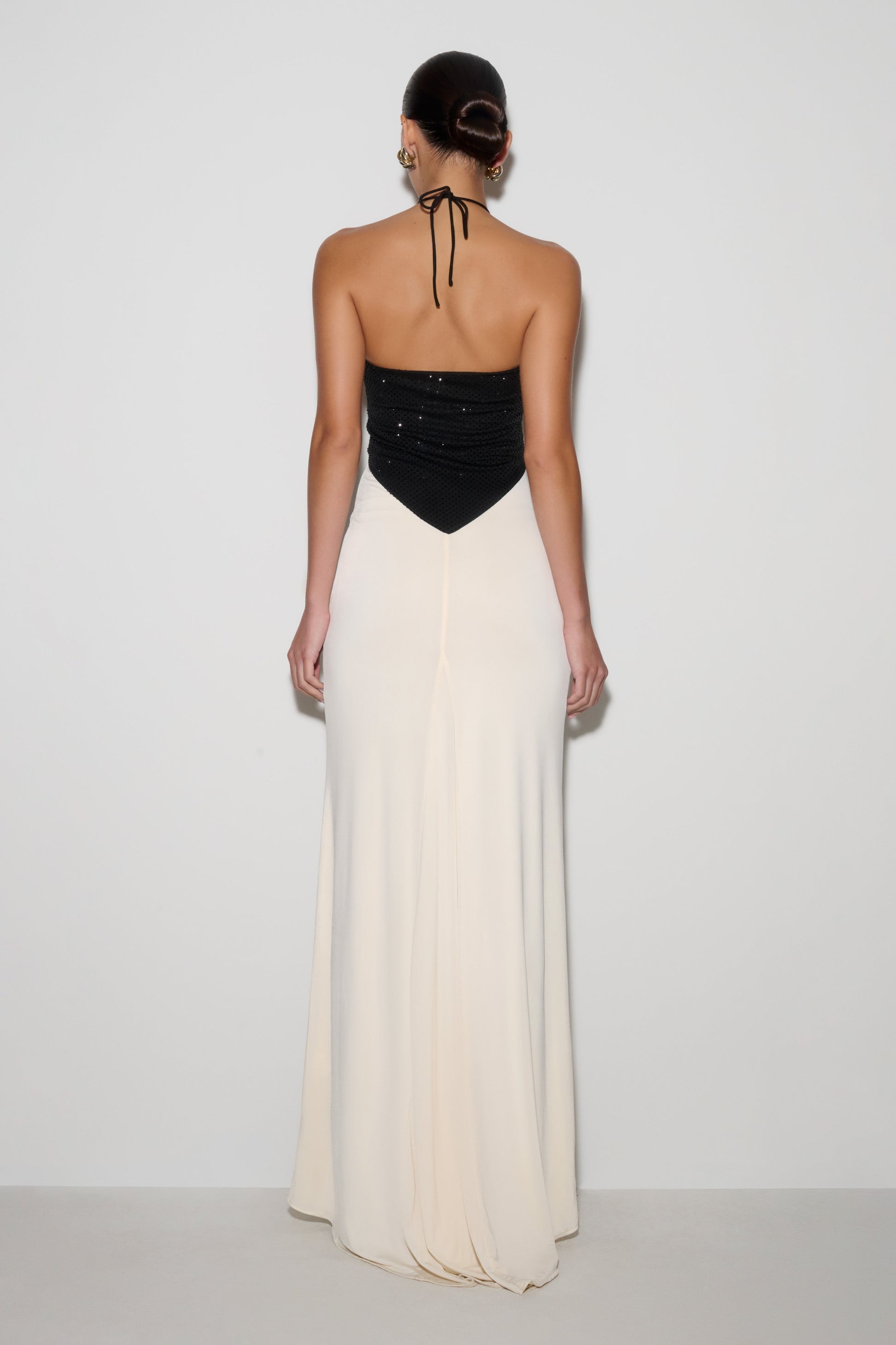 Hien Sequin Halter Maxi Dress / Black/Ivory | MESHKI | XL Hien Sequin Halter Maxi Dress / Black/Ivory | MESHKI | XL