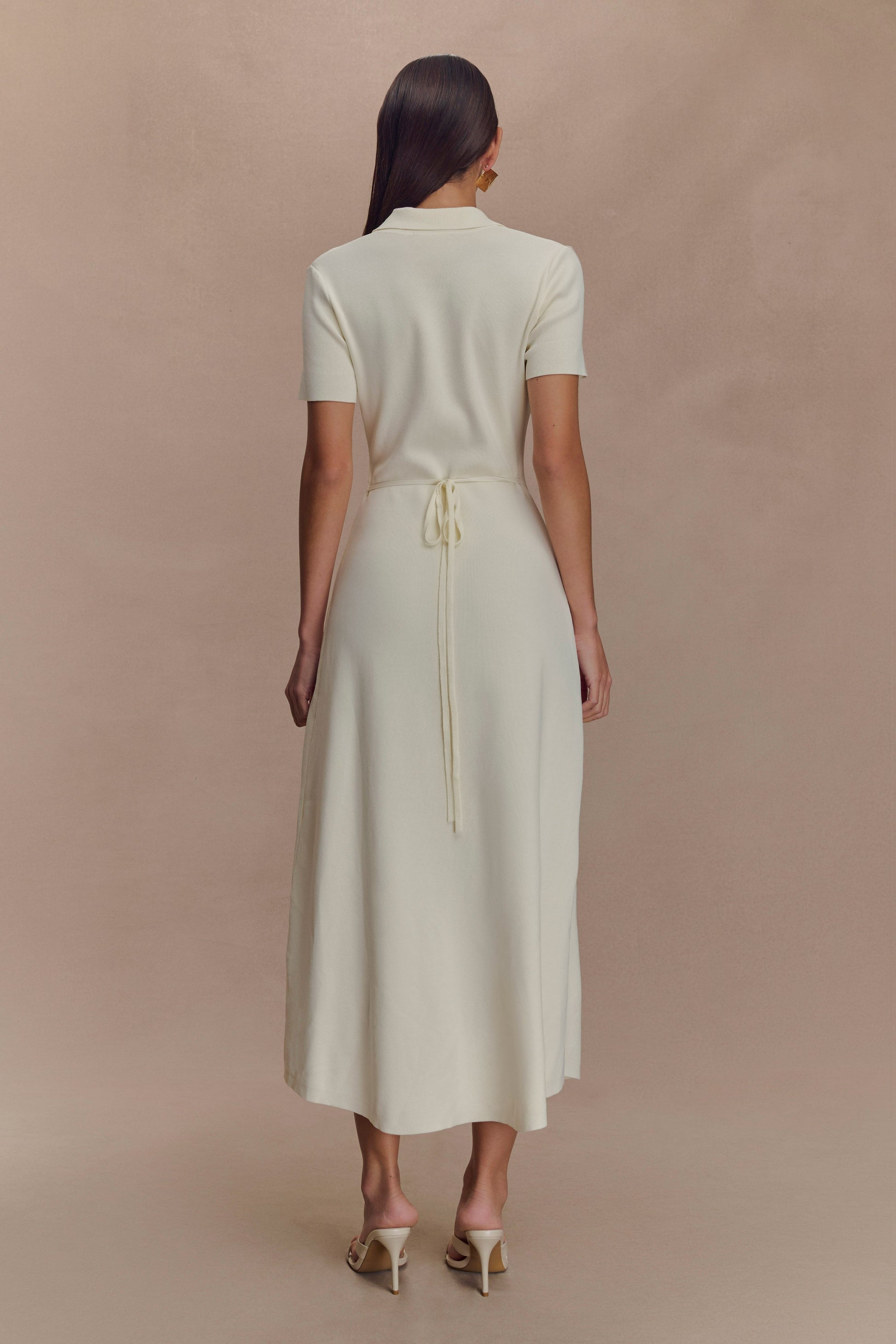 Pearson Short Sleeve Knit Midi Dress - Ivory Pearson Short Sleeve Knit Midi Dress - Ivory