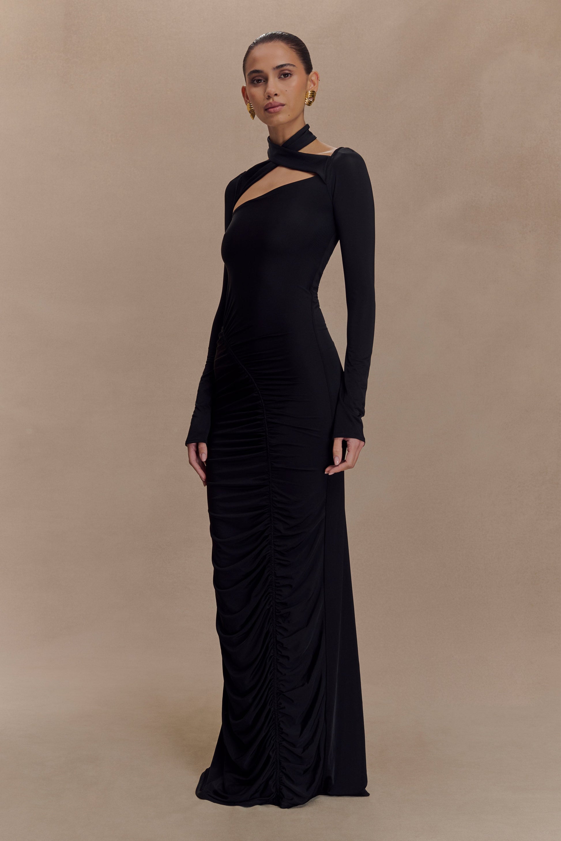 Lyndon Long Sleeve Slinky Maxi Dress / Black | MESHKI