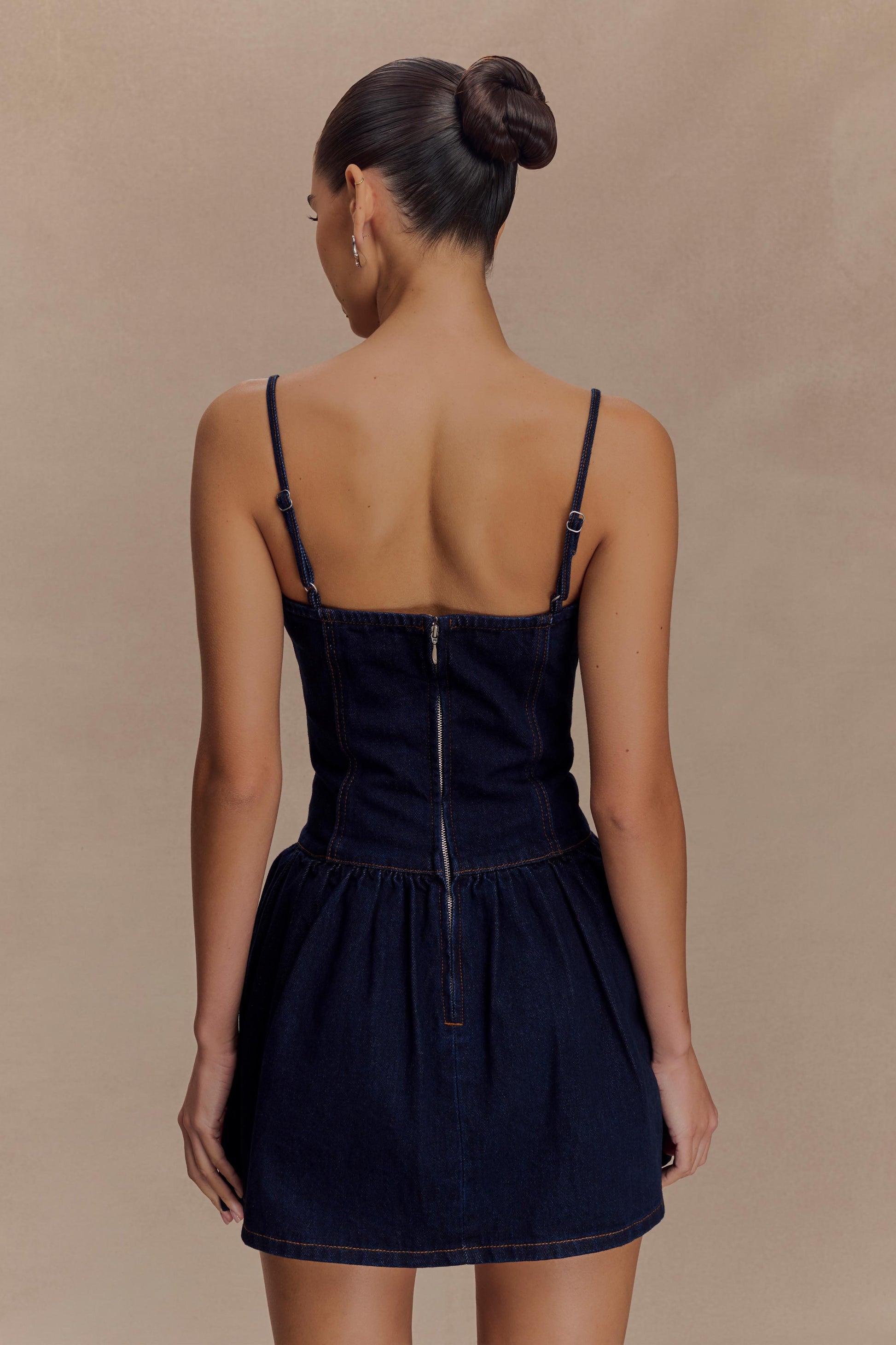 Cheyenne Scallop Denim Mini Dress / Indigo Blue | MESHKI