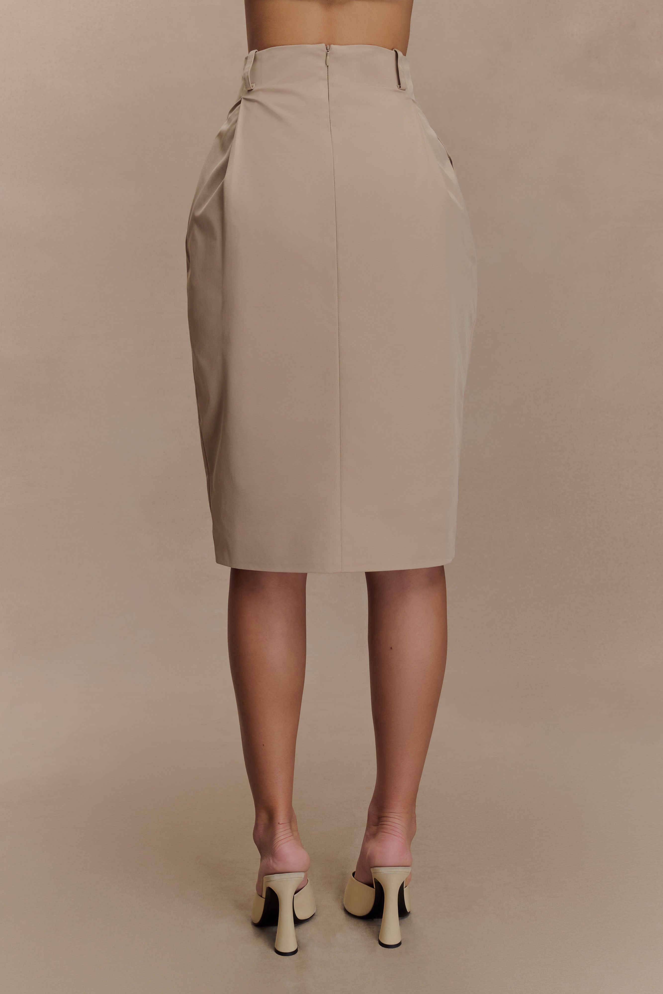 Vera Twill Split Front Midi Skirt - Camel | MESHKI US
