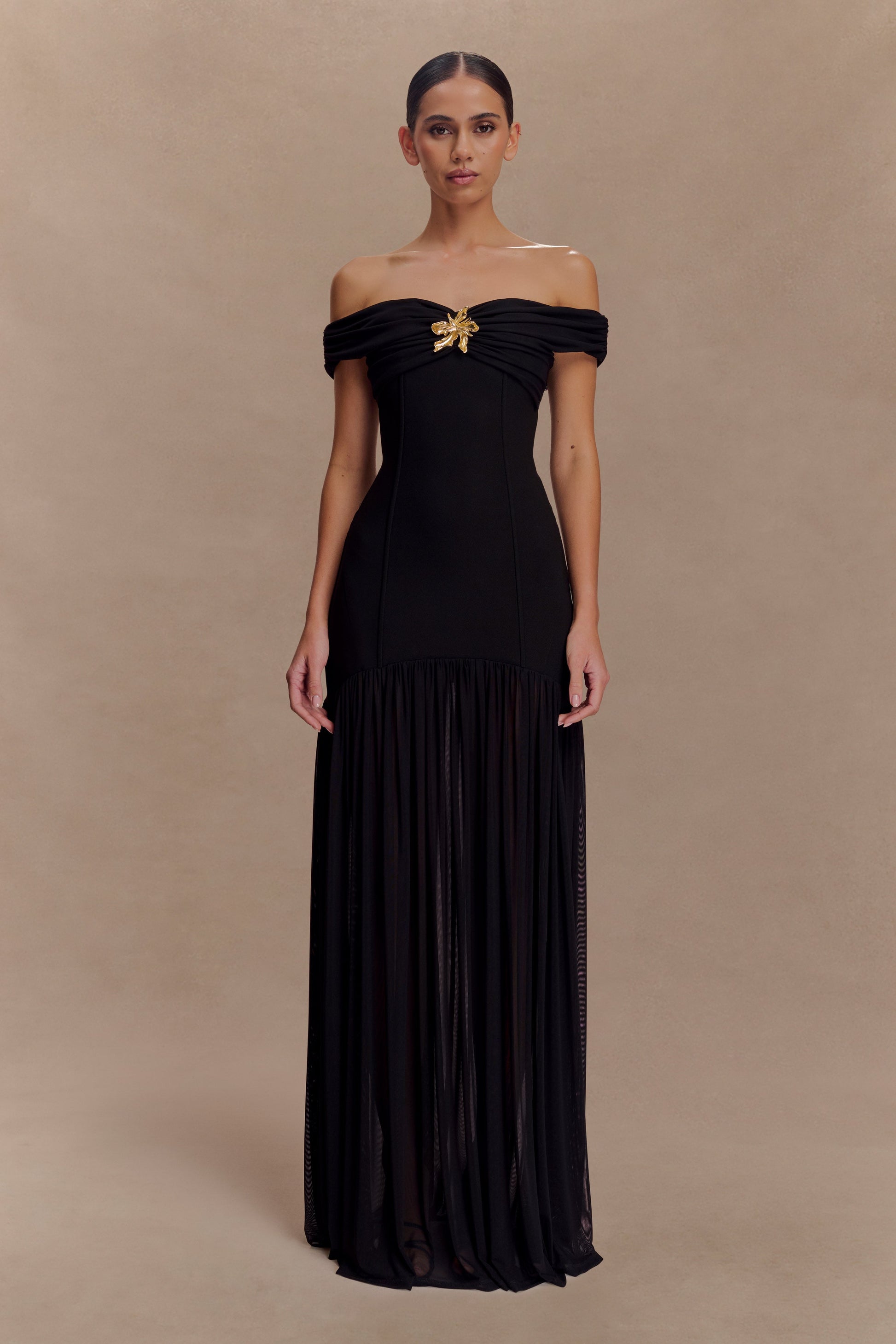 Kellie Off Shoulder Crepe Maxi Dress - Black