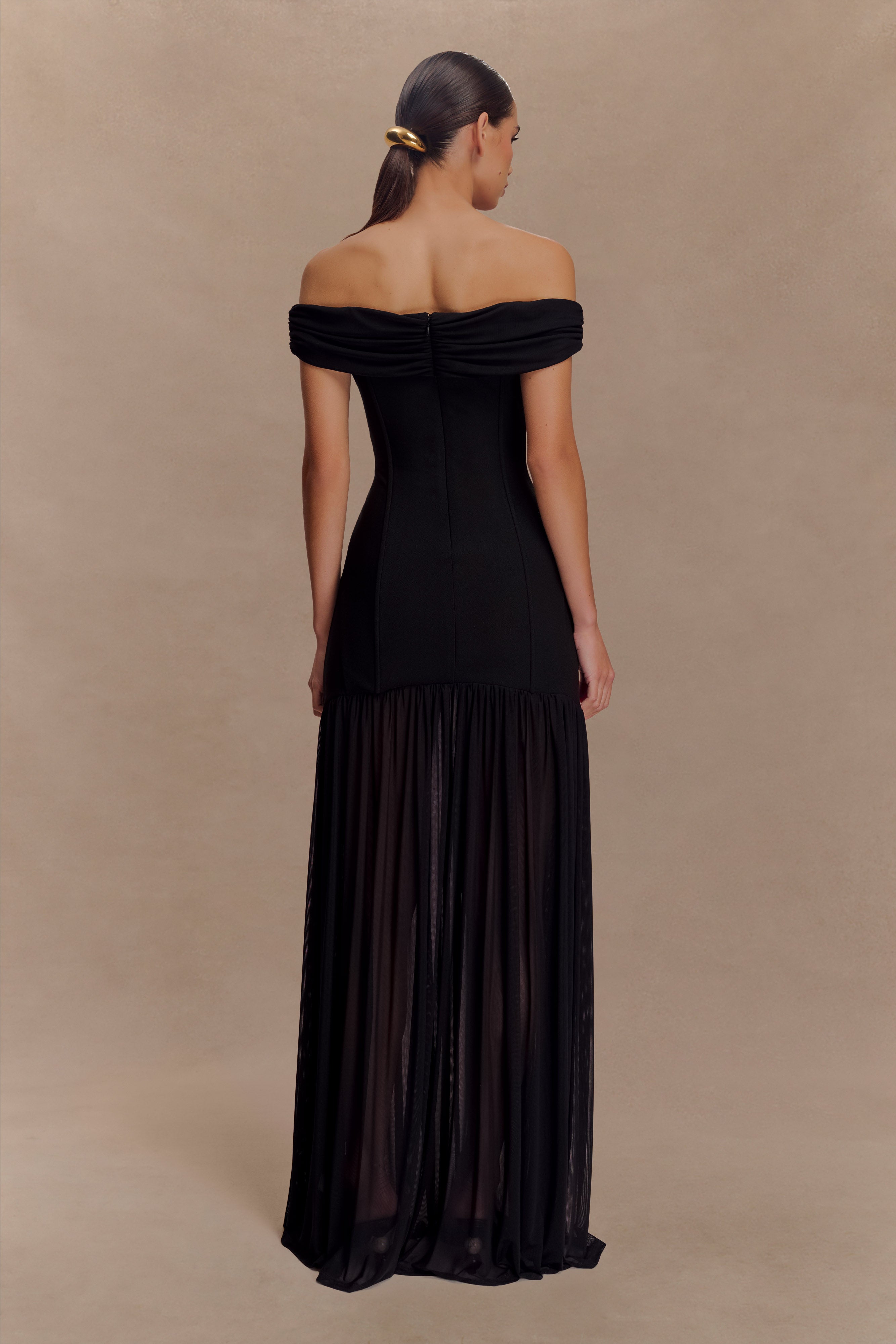 Kellie Off Shoulder Crepe Maxi Dress - Black | MESHKI US