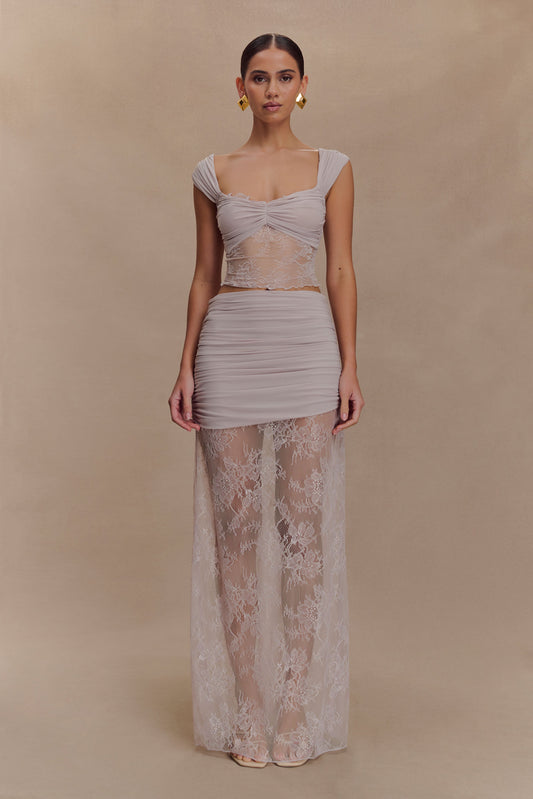 As Seen On: Alexandra Saint Mleux | MESHKI US As Seen On: Alexandra Saint Mleux | MESHKI US