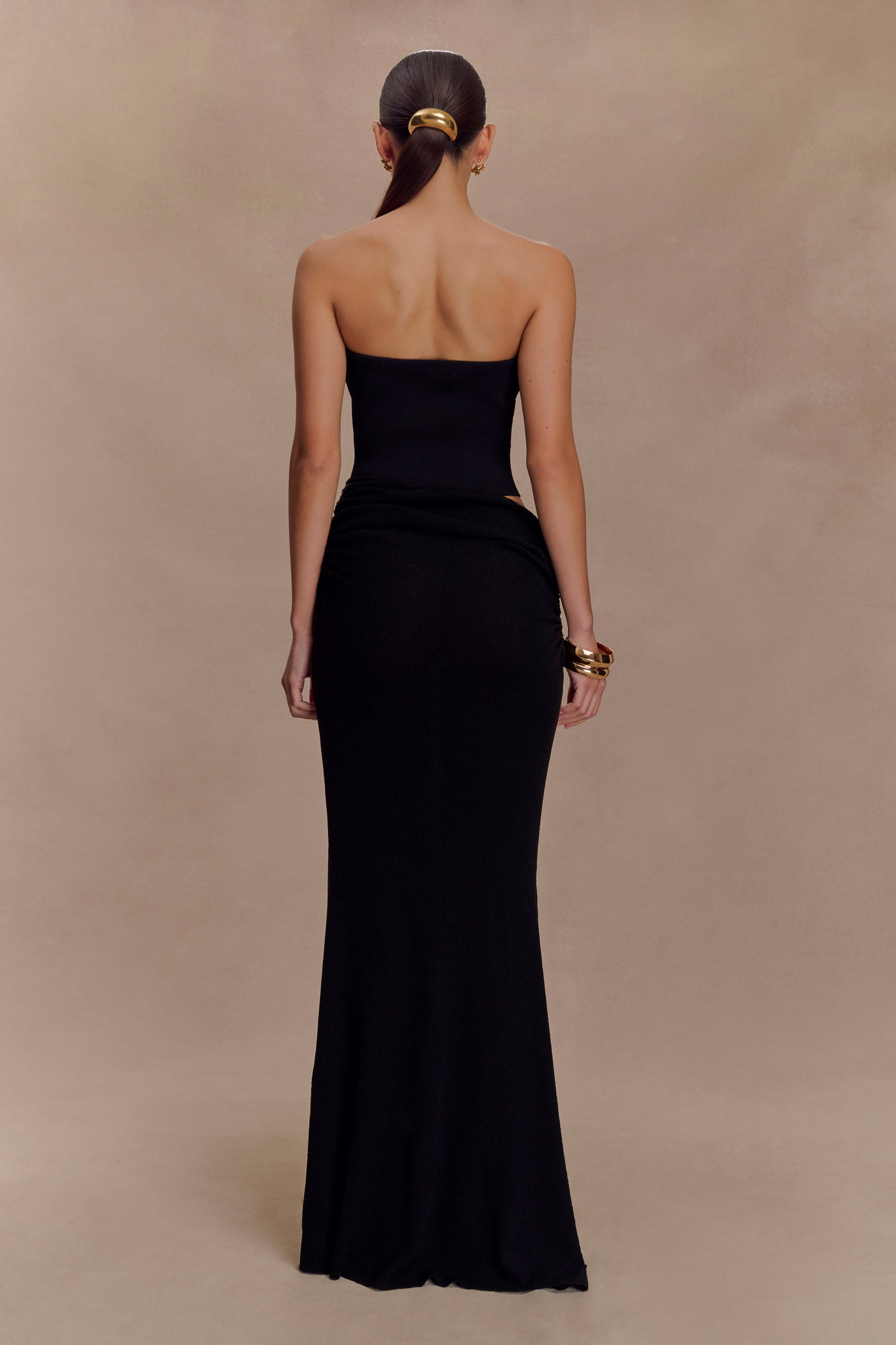 black dress knit Jasiel Strapless Knit Maxi Dress / Black | MESHKI
