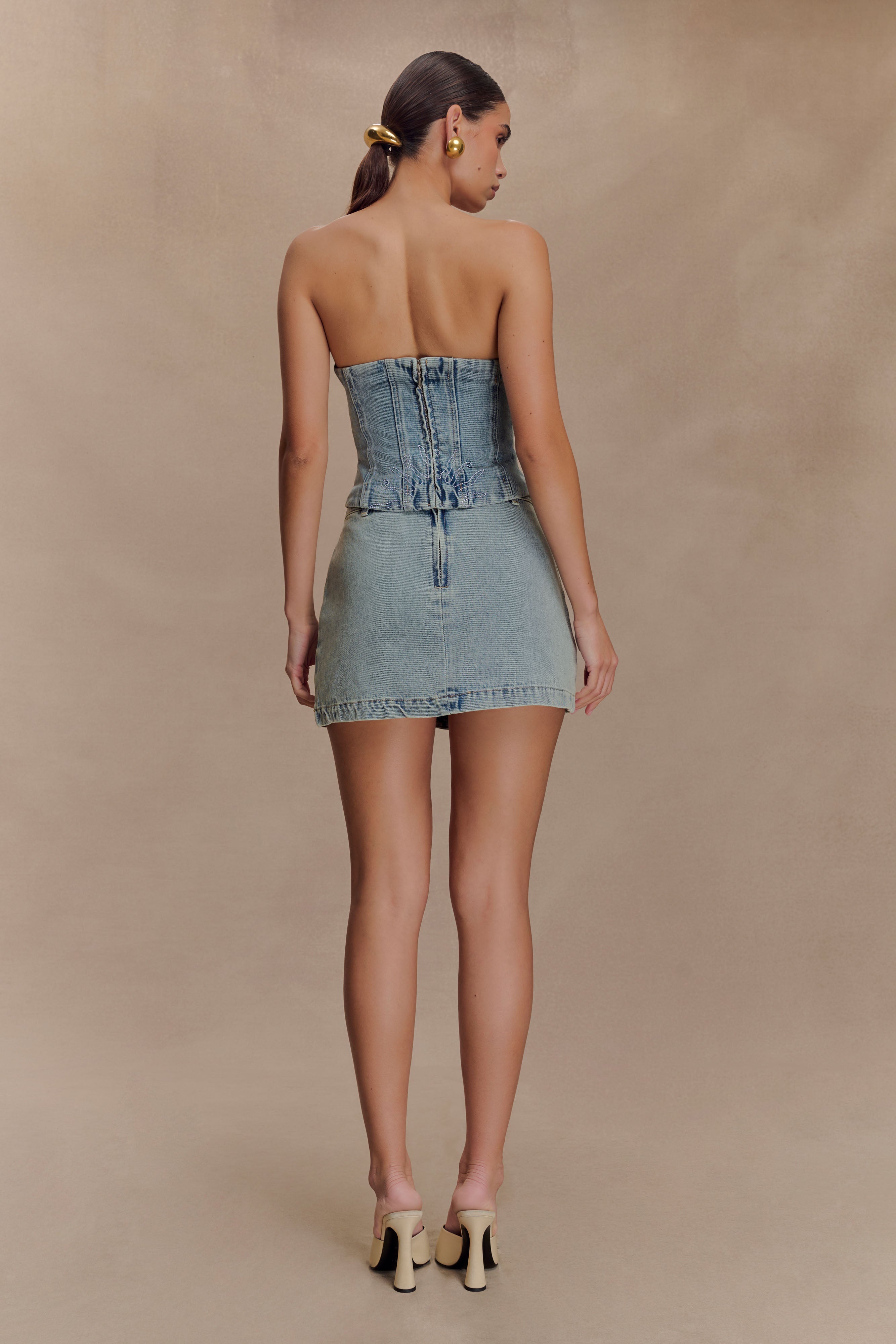 Alessia Embroidered Denim Corset - Light Vintage | MESHKI US