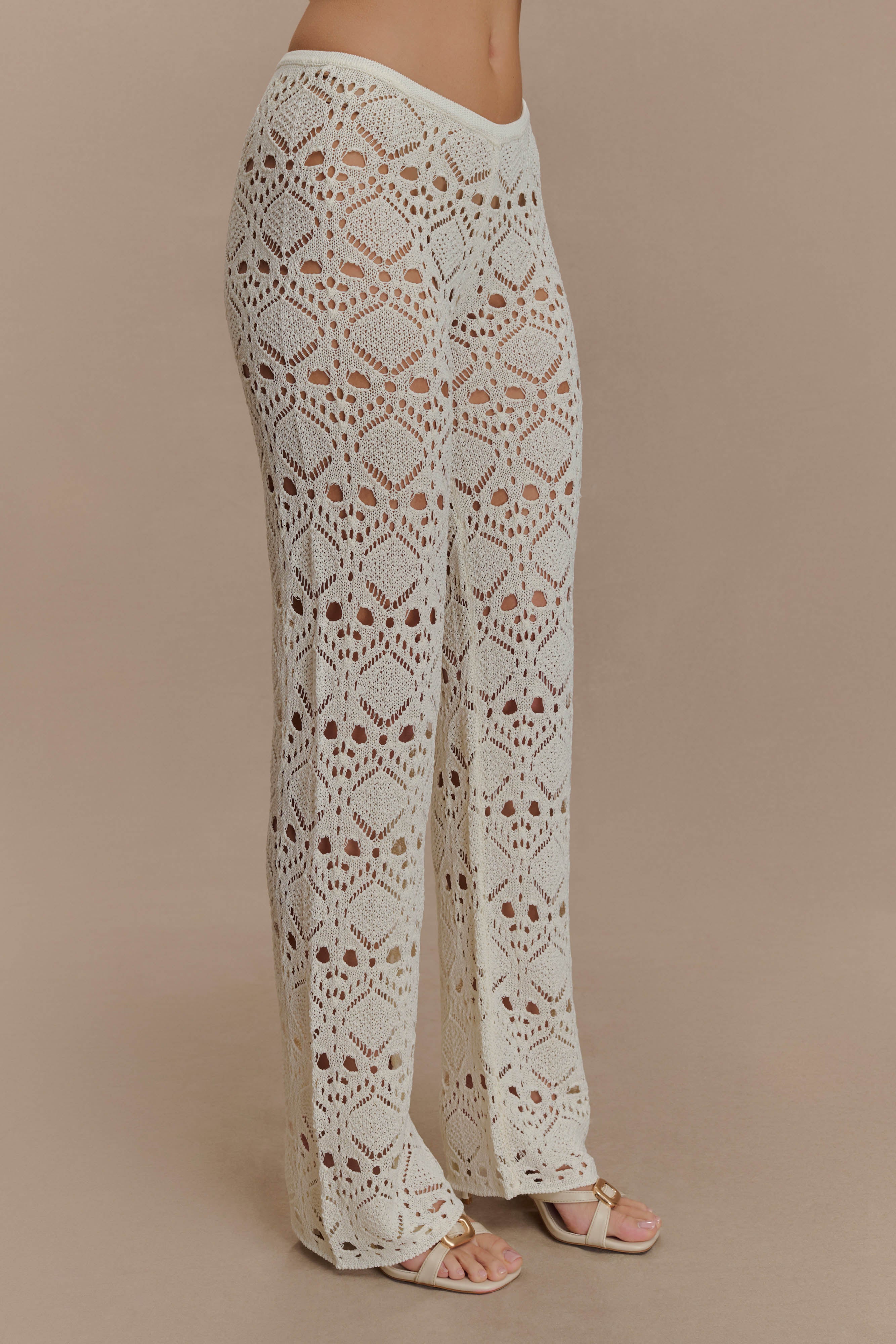Trena Crochet Knit Pants - Ivory | MESHKI US