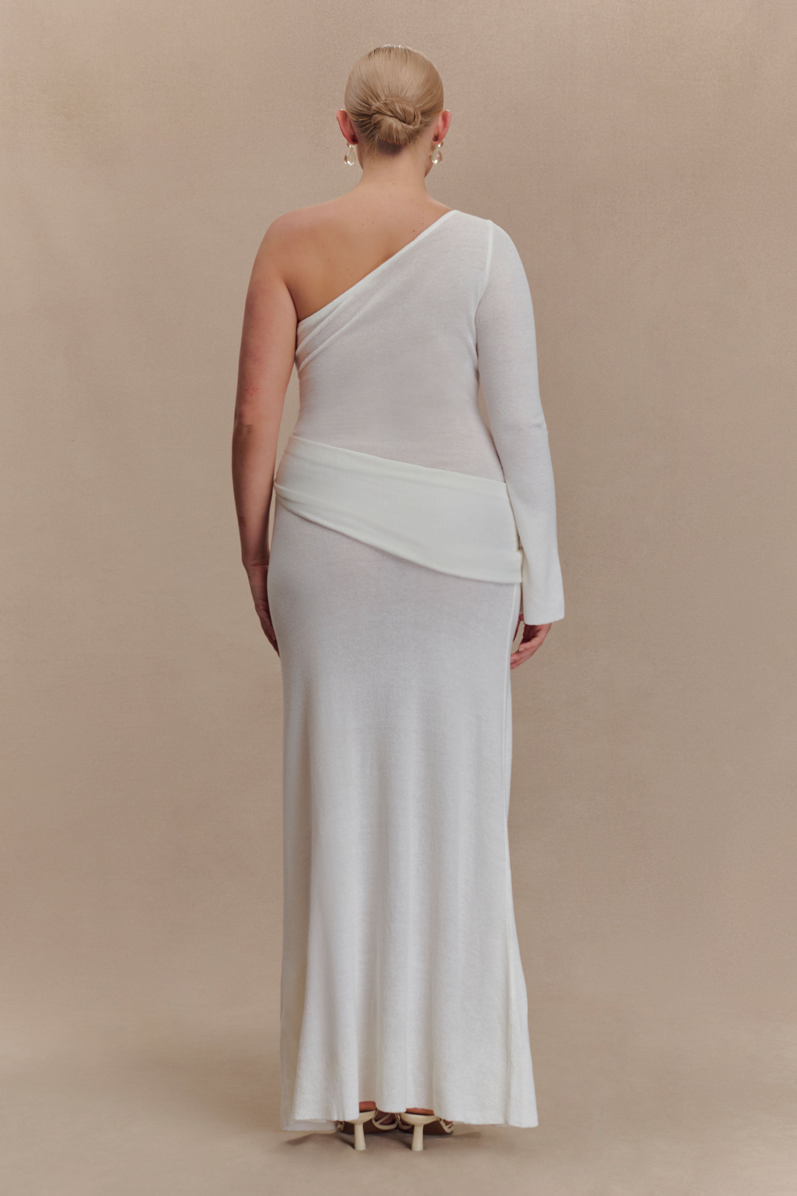 Alexius One Shoulder Knit Maxi Dress - Ivory | MESHKI US