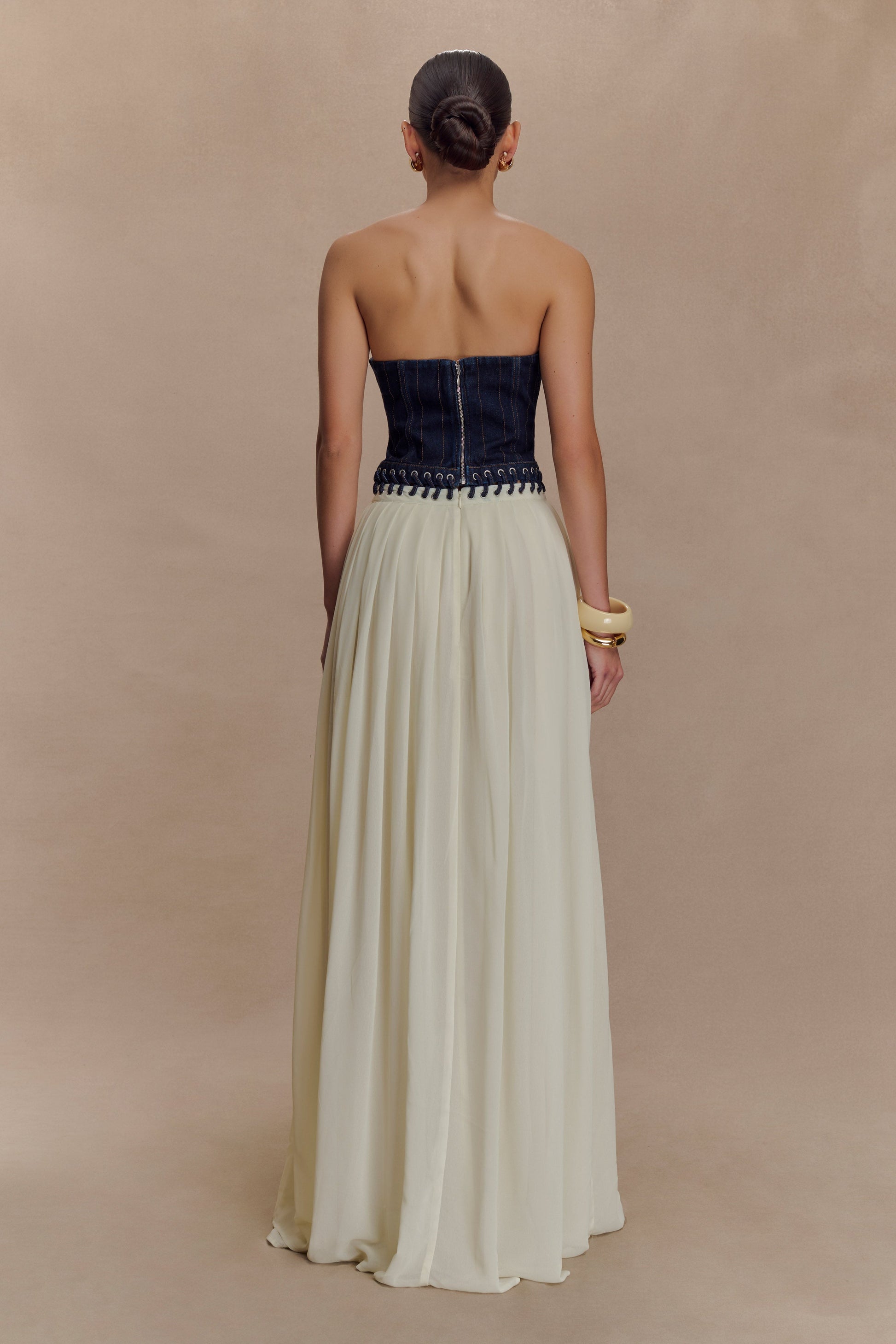 Suella Chiffon Denim Maxi Dress / Indigo Blue | MESHKI | S Suella Chiffon Denim Maxi Dress / Indigo Blue | MESHKI | S