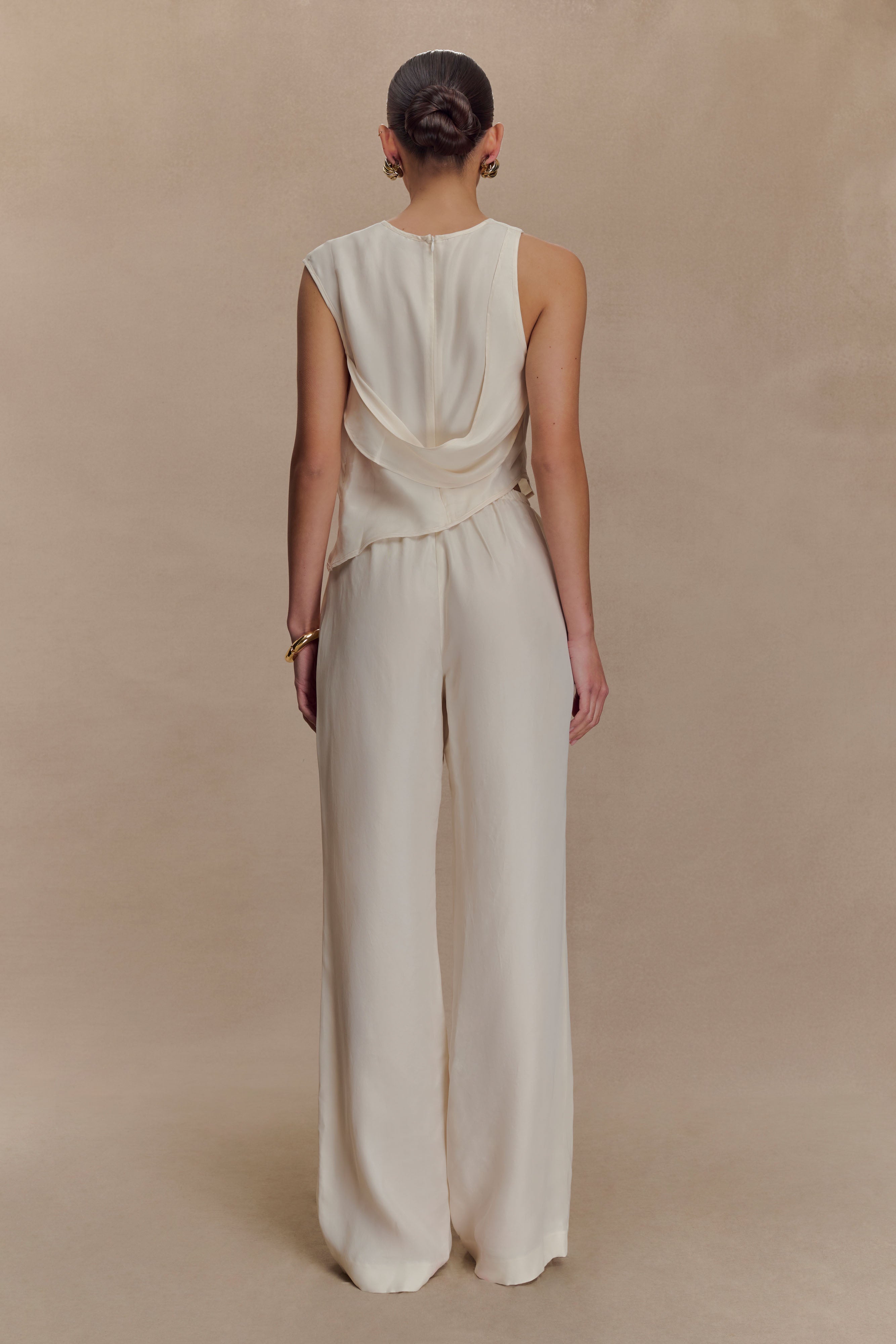 Violeta Asymmetric Top - Ivory | MESHKI US