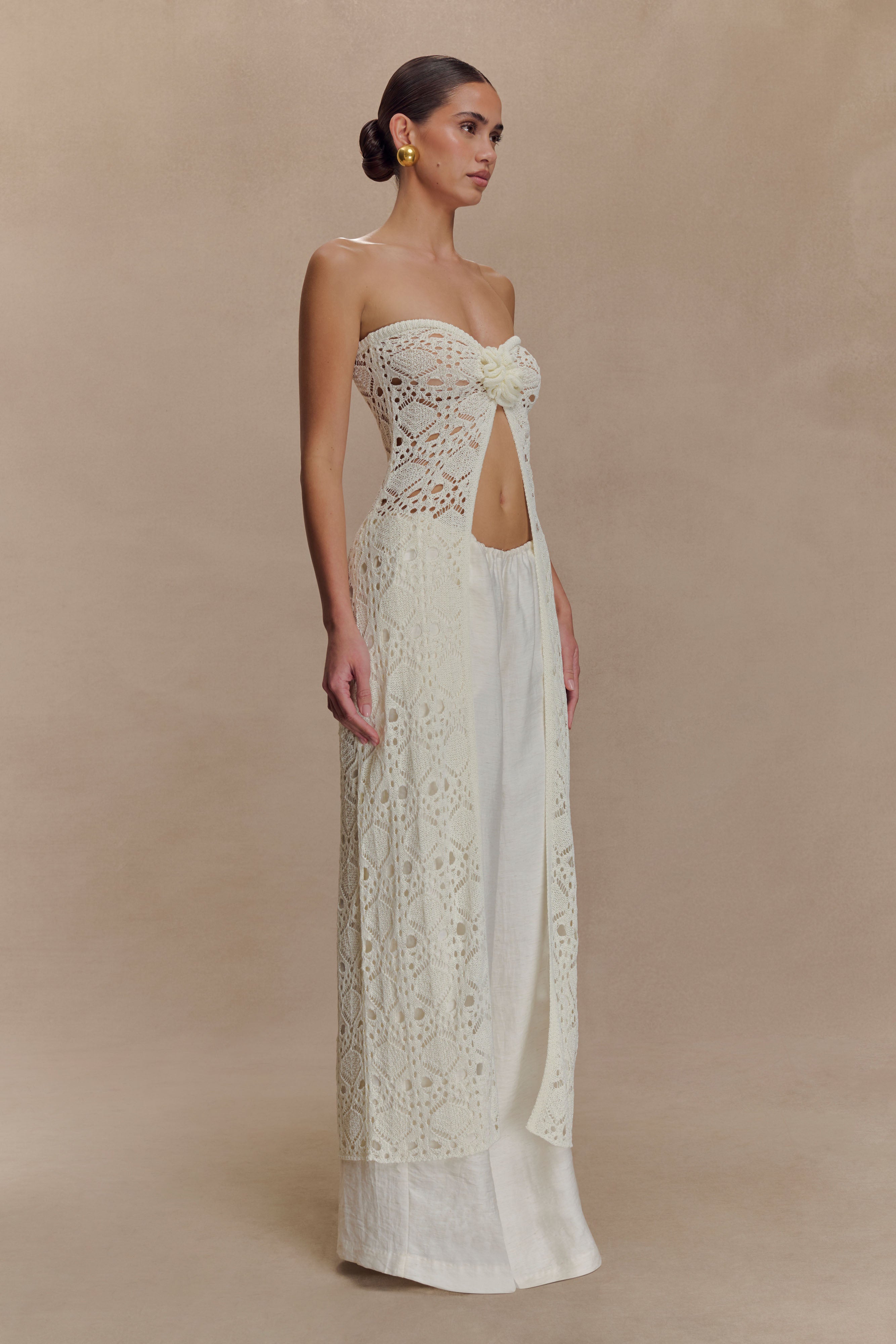 Aeline Strapless Crochet Knit Top - Ivory | MESHKI US