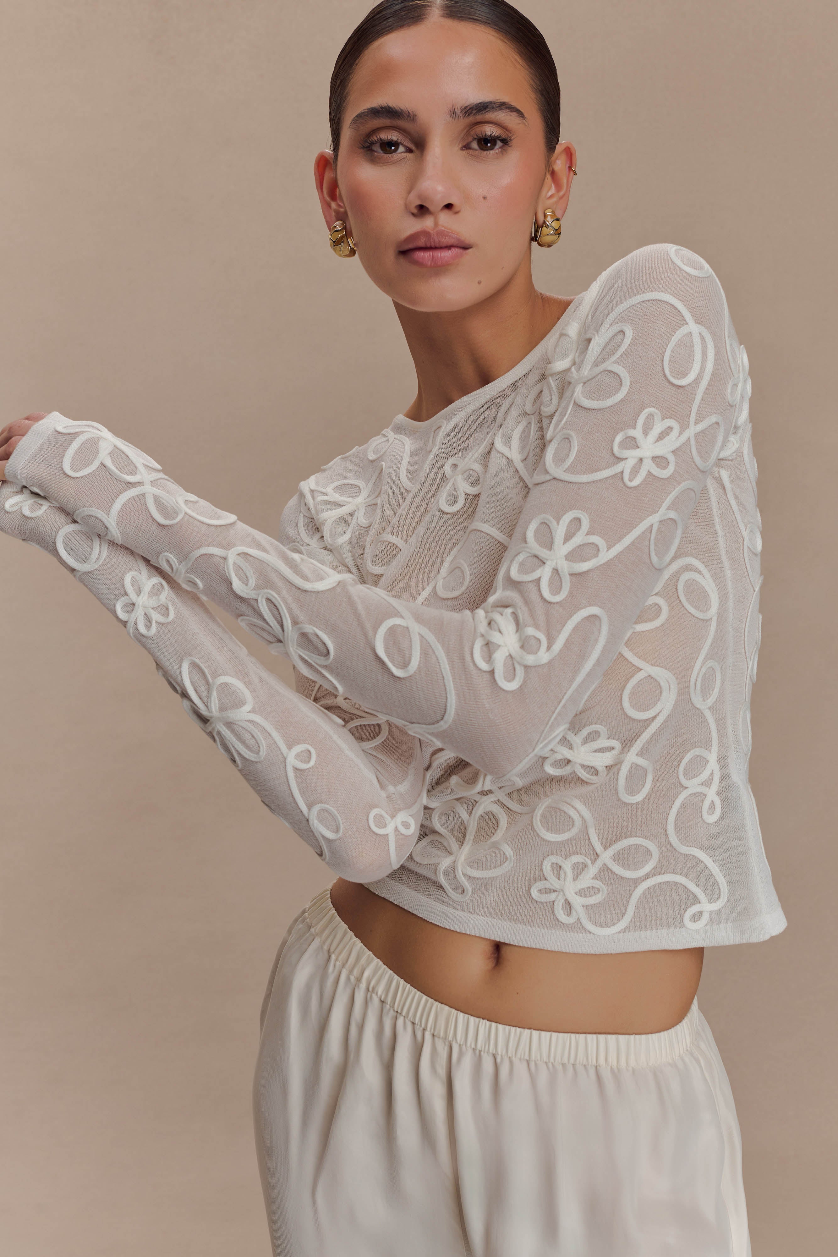 Omari Embroidery Long Sleeve Knit Top - Ivory | MESHKI US