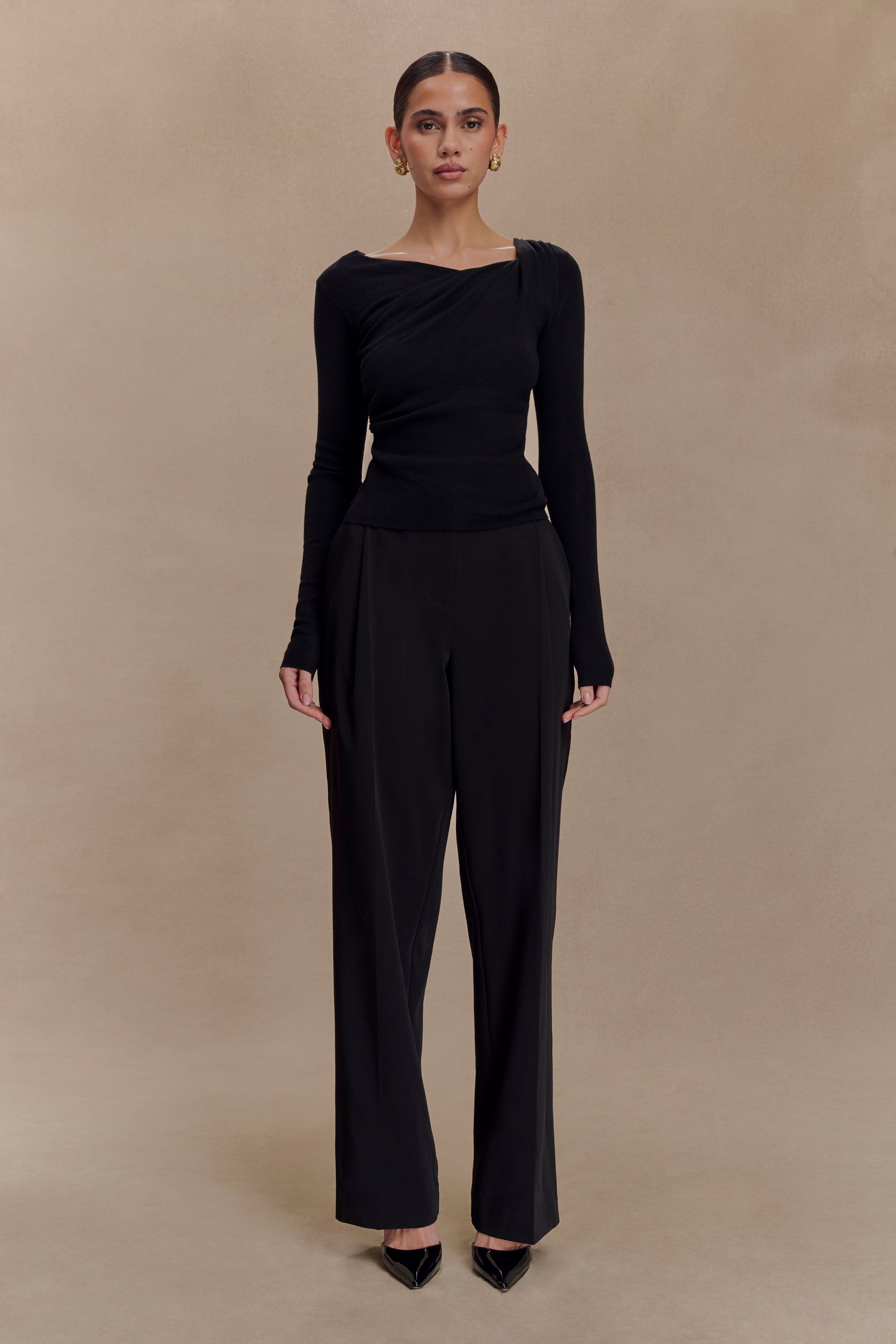 Culver Draped Twist Knit Top - Black | MESHKI US