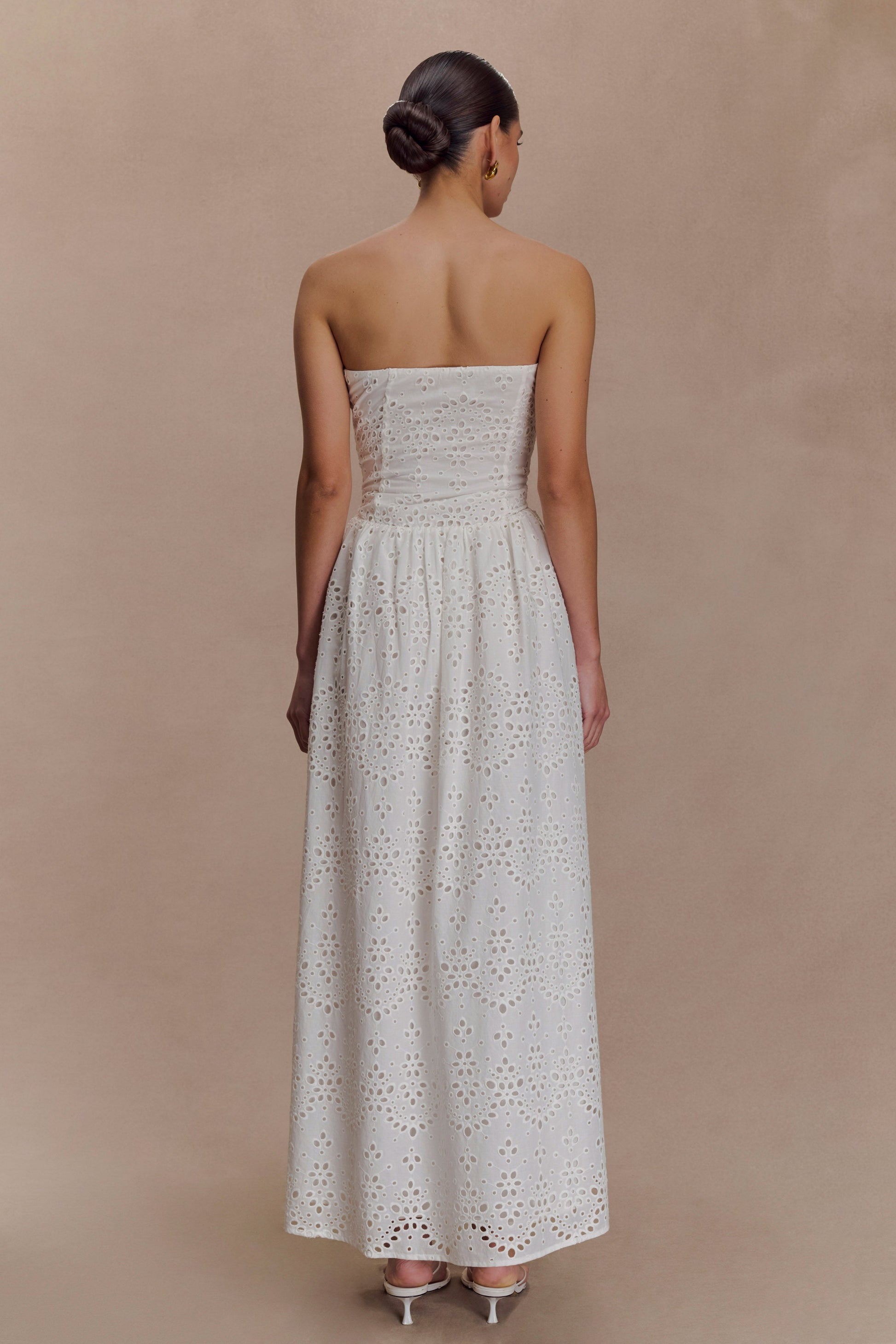 Maureen Broderie Strapless Maxi Dress / White | MESHKI | M Maureen Broderie Strapless Maxi Dress / White | MESHKI | M