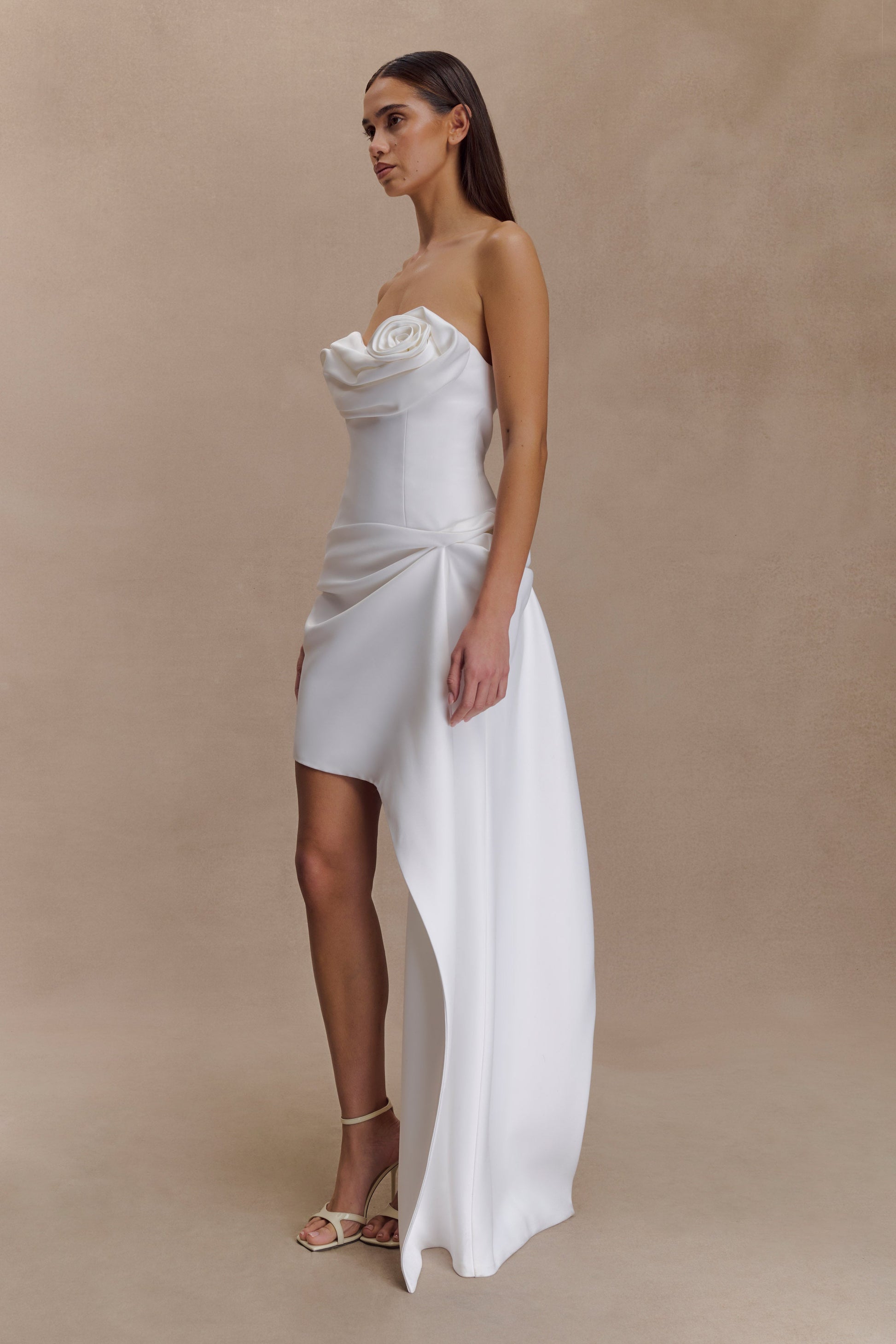 Evianna Strapless Gathered Mini Dress / White | MESHKI | M Evianna Strapless Gathered Mini Dress / White | MESHKI | M