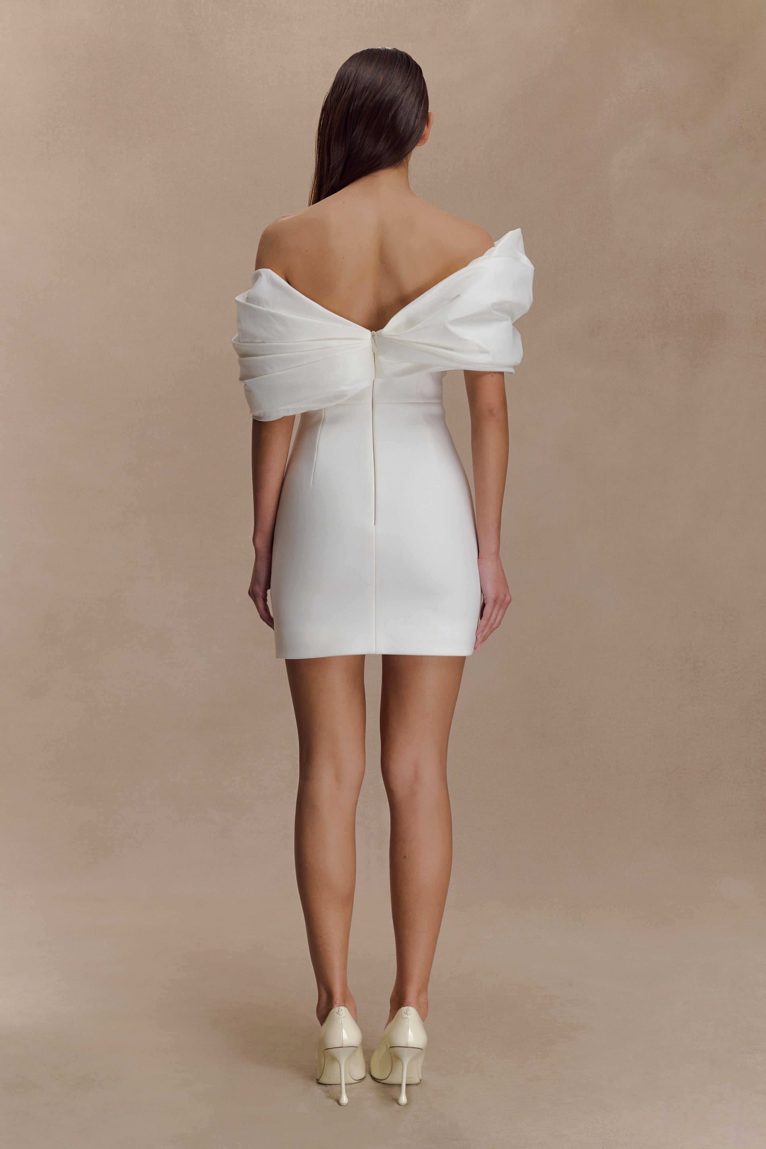 Aphrodite Off Shoulder Crepe Mini Dress - Ivory | MESHKI US