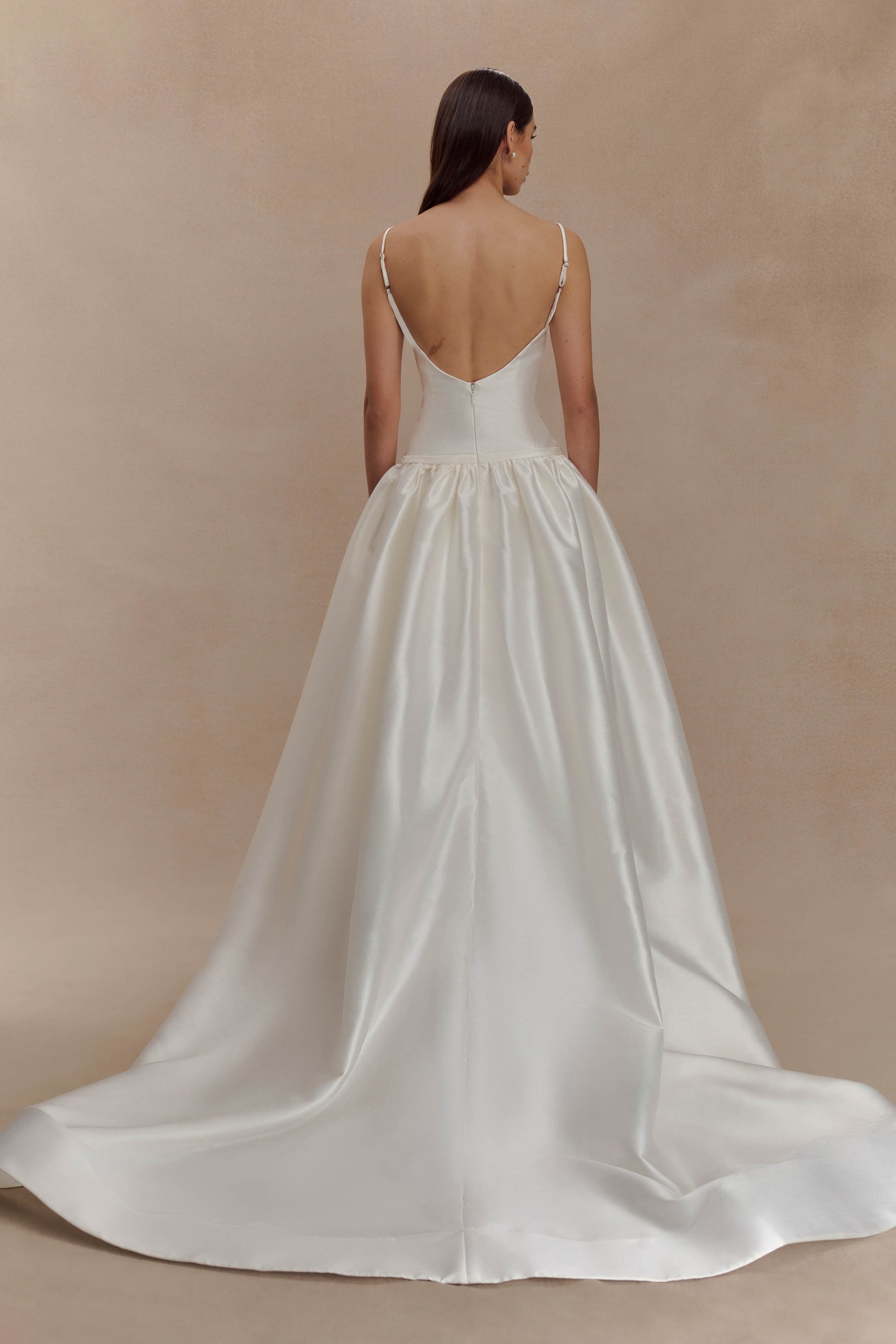 Carol Taffeta Maxi Gown - Ivory | MESHKI US Carol Taffeta Maxi Gown - Ivory | MESHKI US