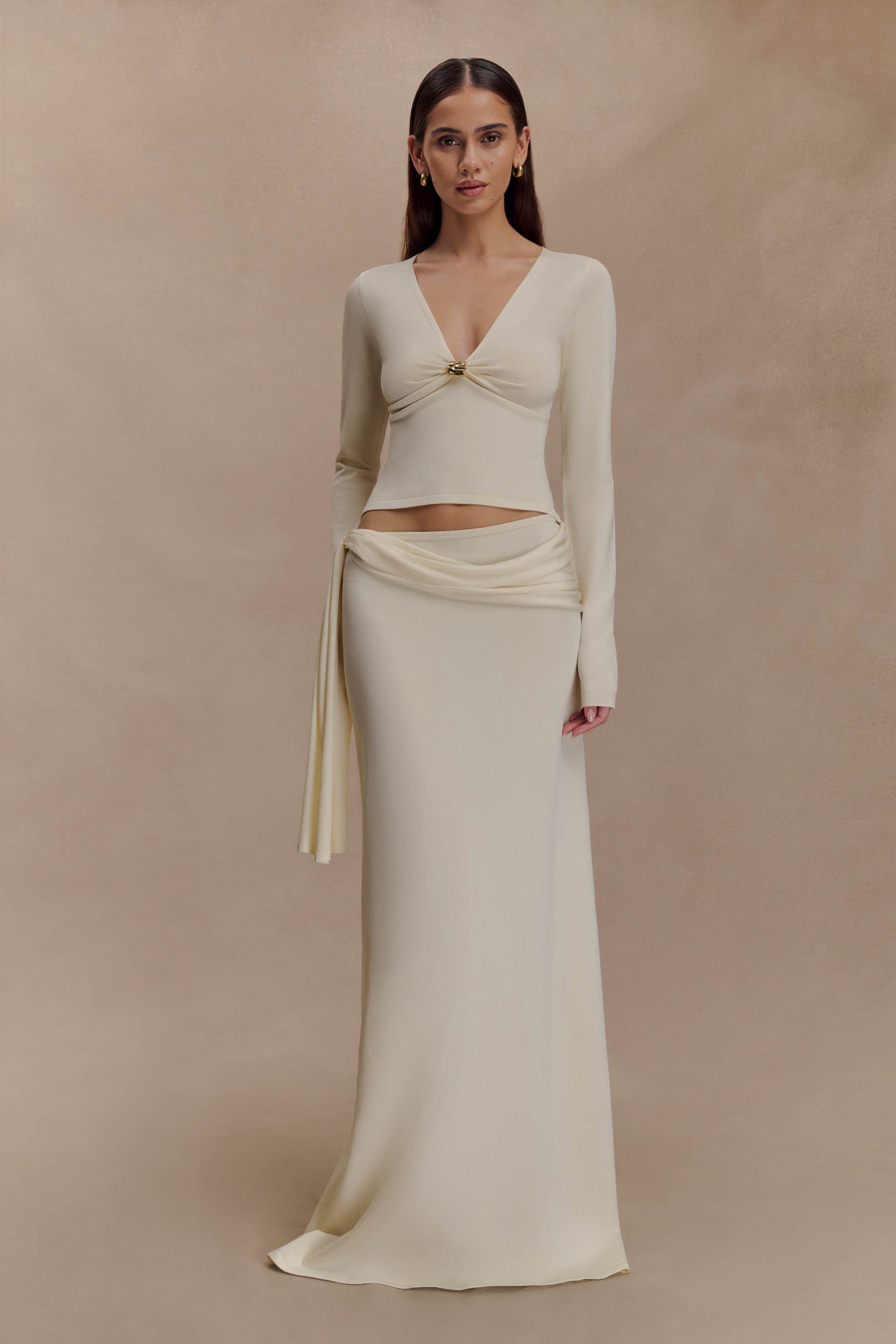 Miraby Front Ruched Knit Long Sleeve Top / Ivory | MESHKI