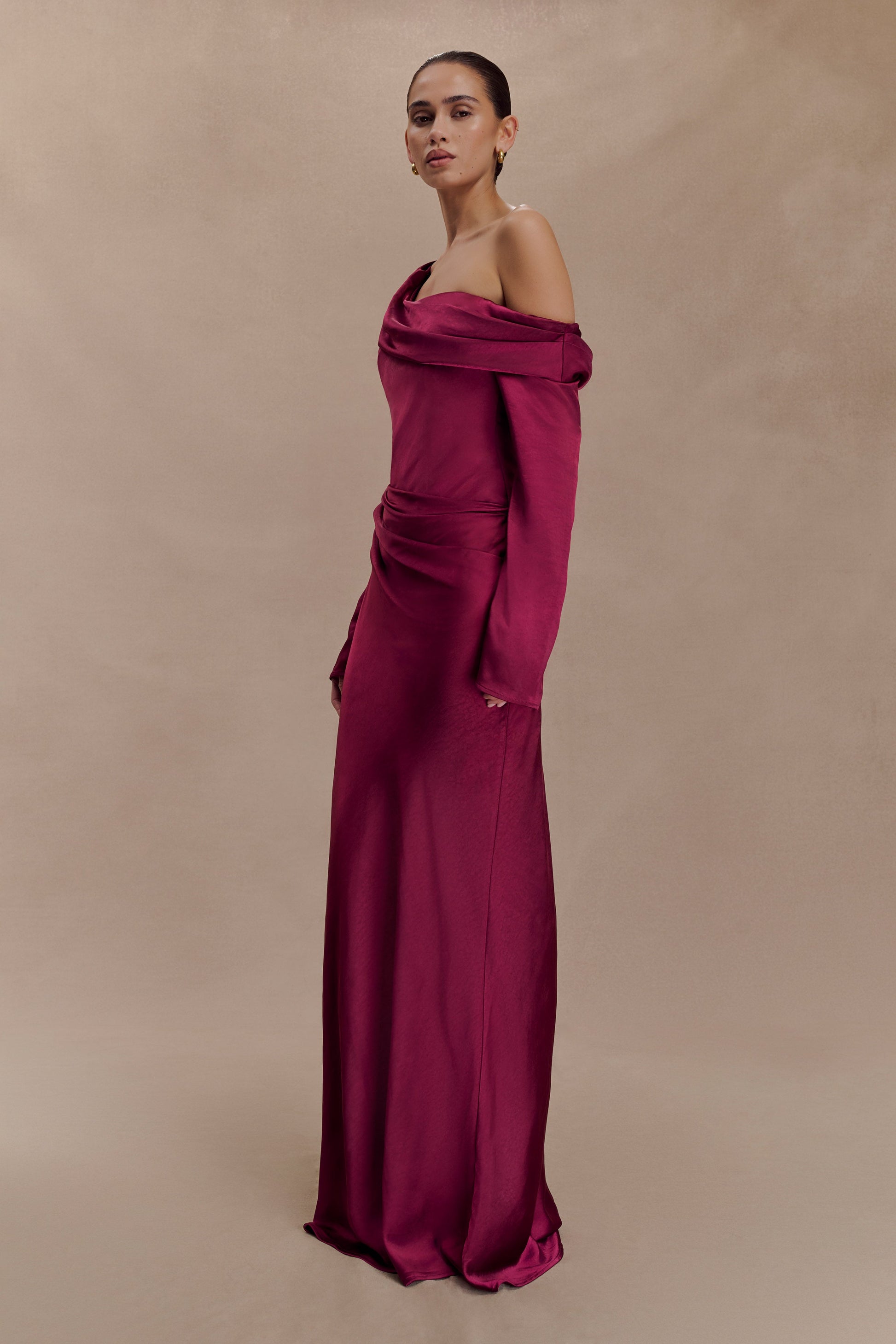 Iris Long Sleeve Satin Maxi Dress / Mahogany | MESHKI | M Iris Long Sleeve Satin Maxi Dress / Mahogany | MESHKI | M