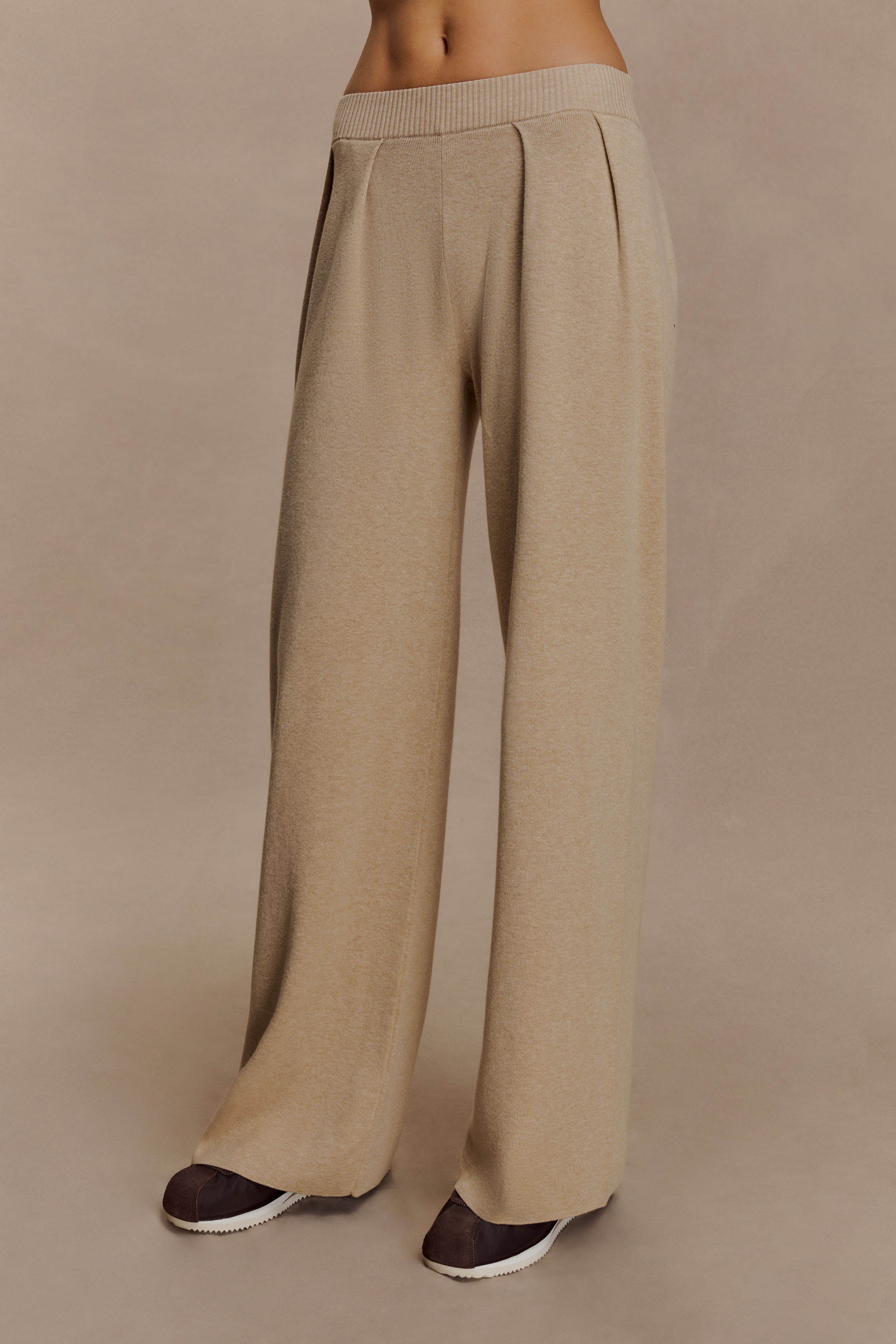 Frannie Gathered Silk Blend Knit Pants - Sand | MESHKI US