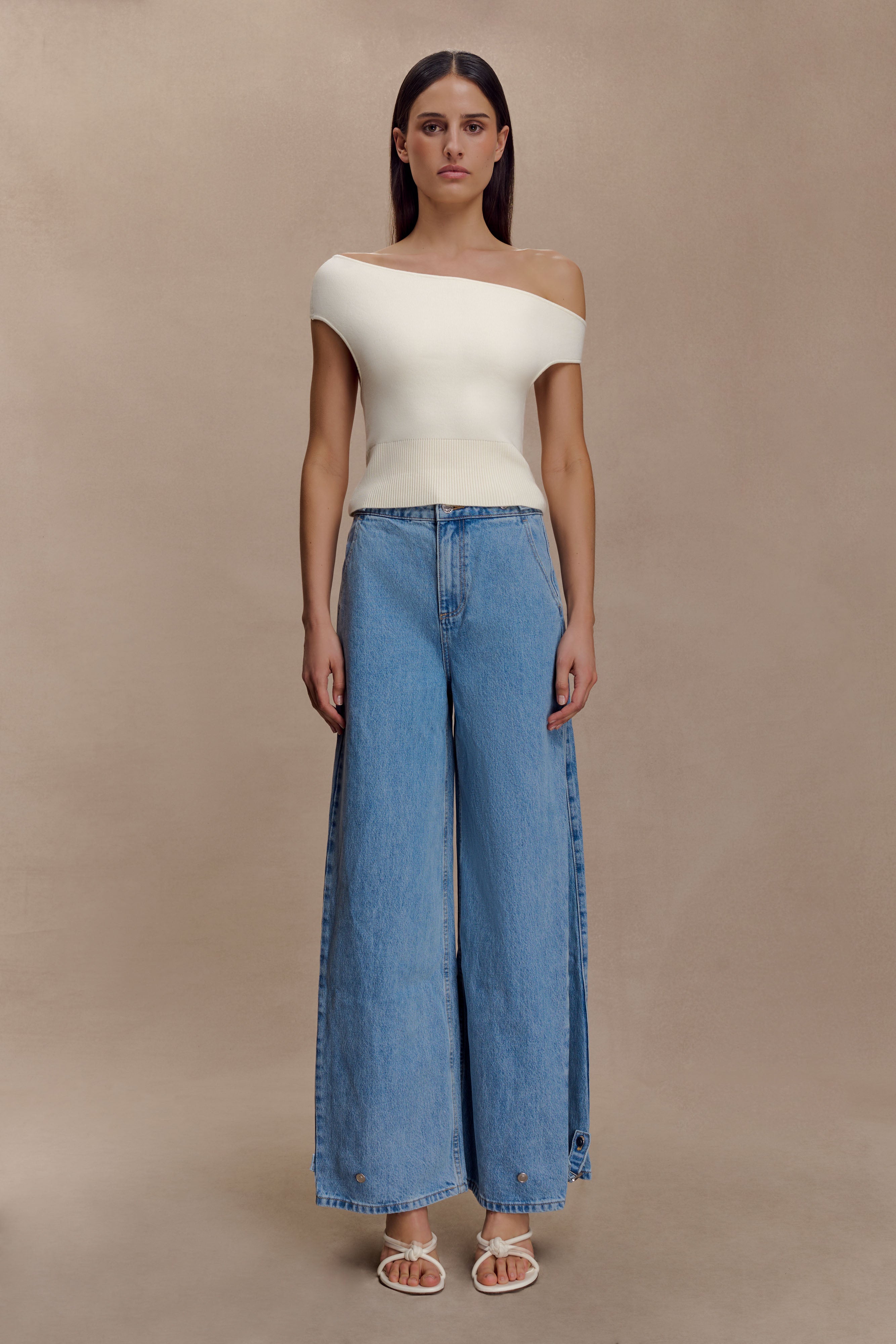 Carley Off Shoulder Knit Top - Ivory | MESHKI US