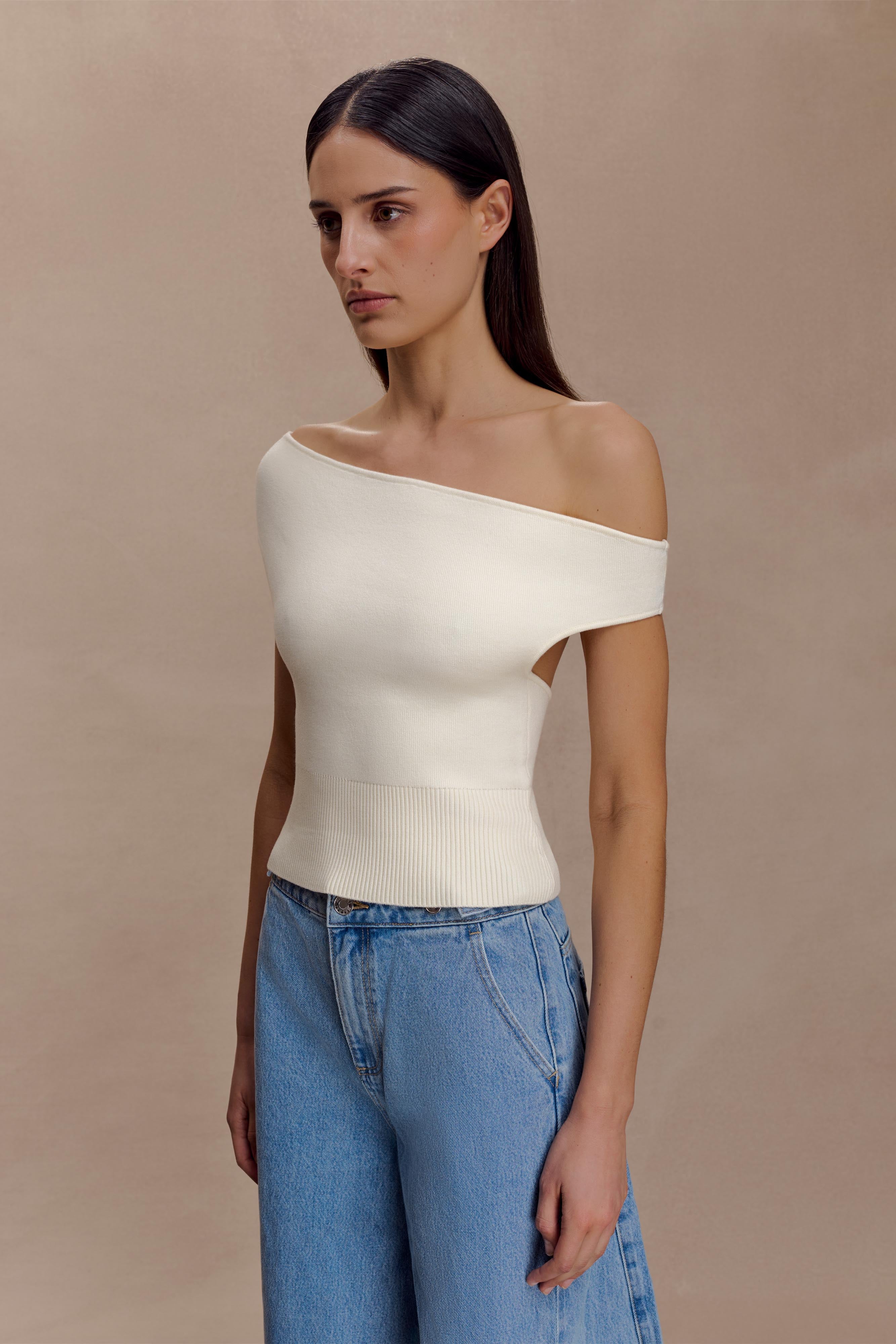 Carley Off Shoulder Knit Top - Ivory | MESHKI US