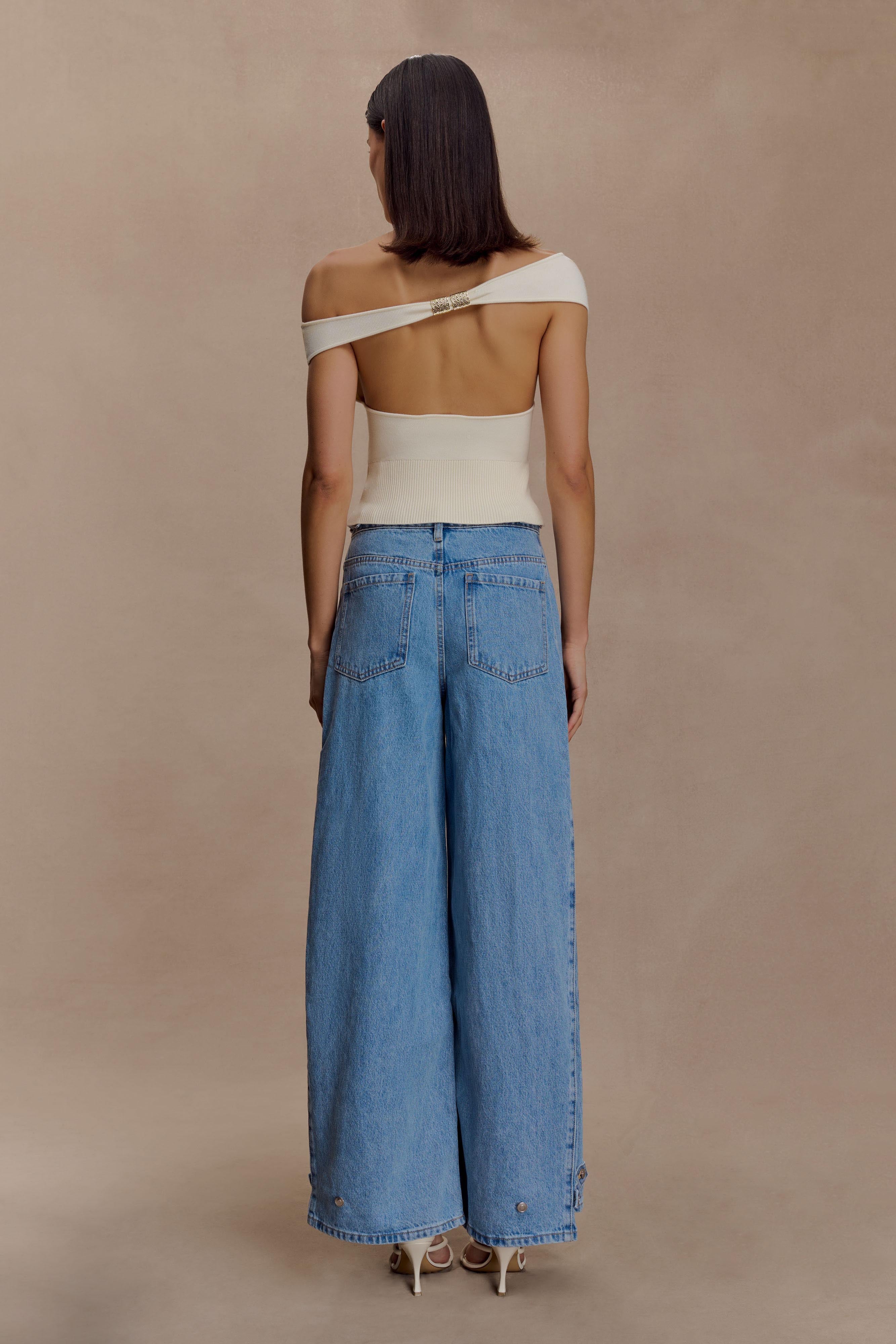 Carley Off Shoulder Knit Top - Ivory | MESHKI US