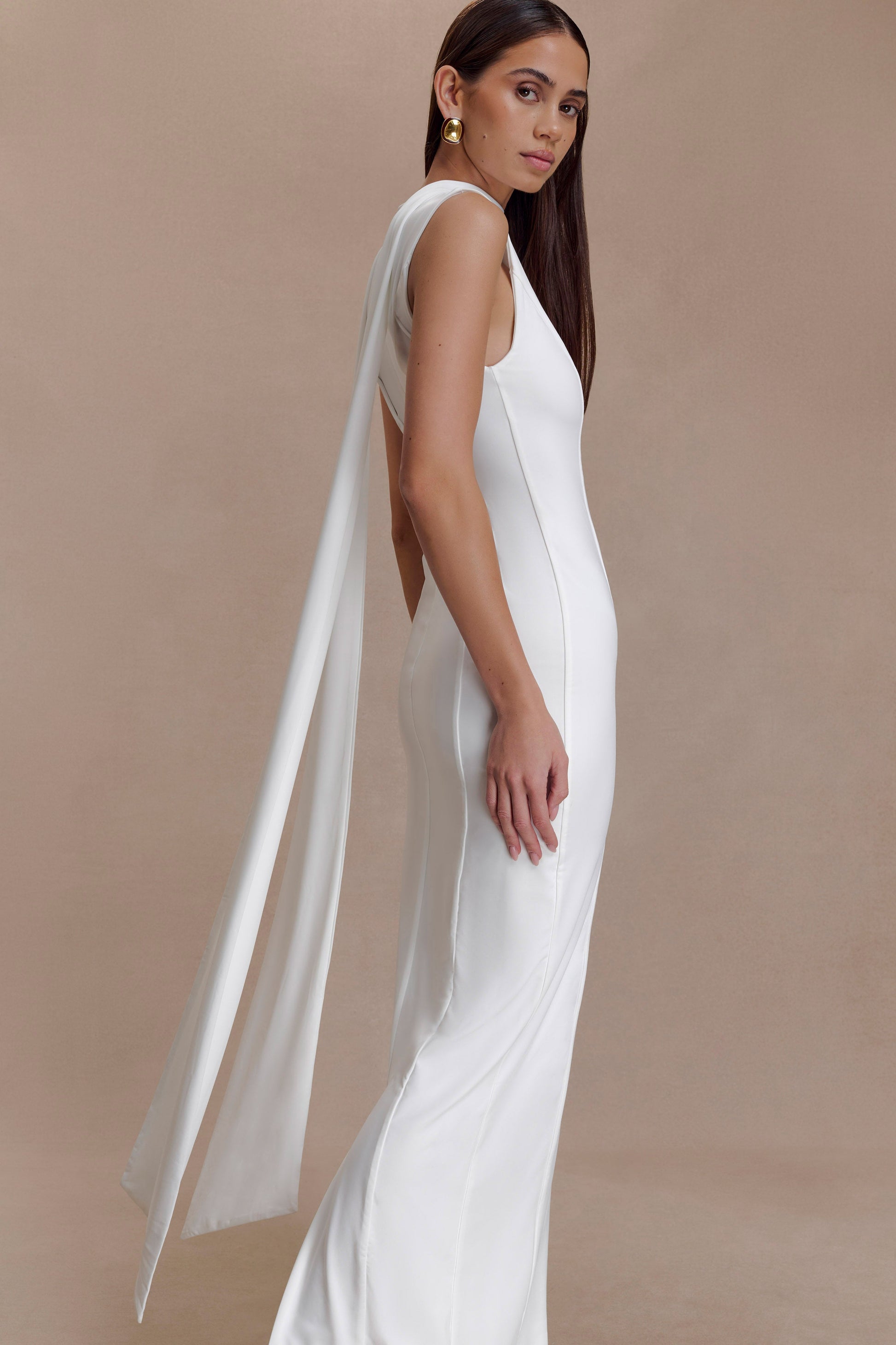 Wisteria Slinky Maxi Dress With Scarf / White | MESHKI