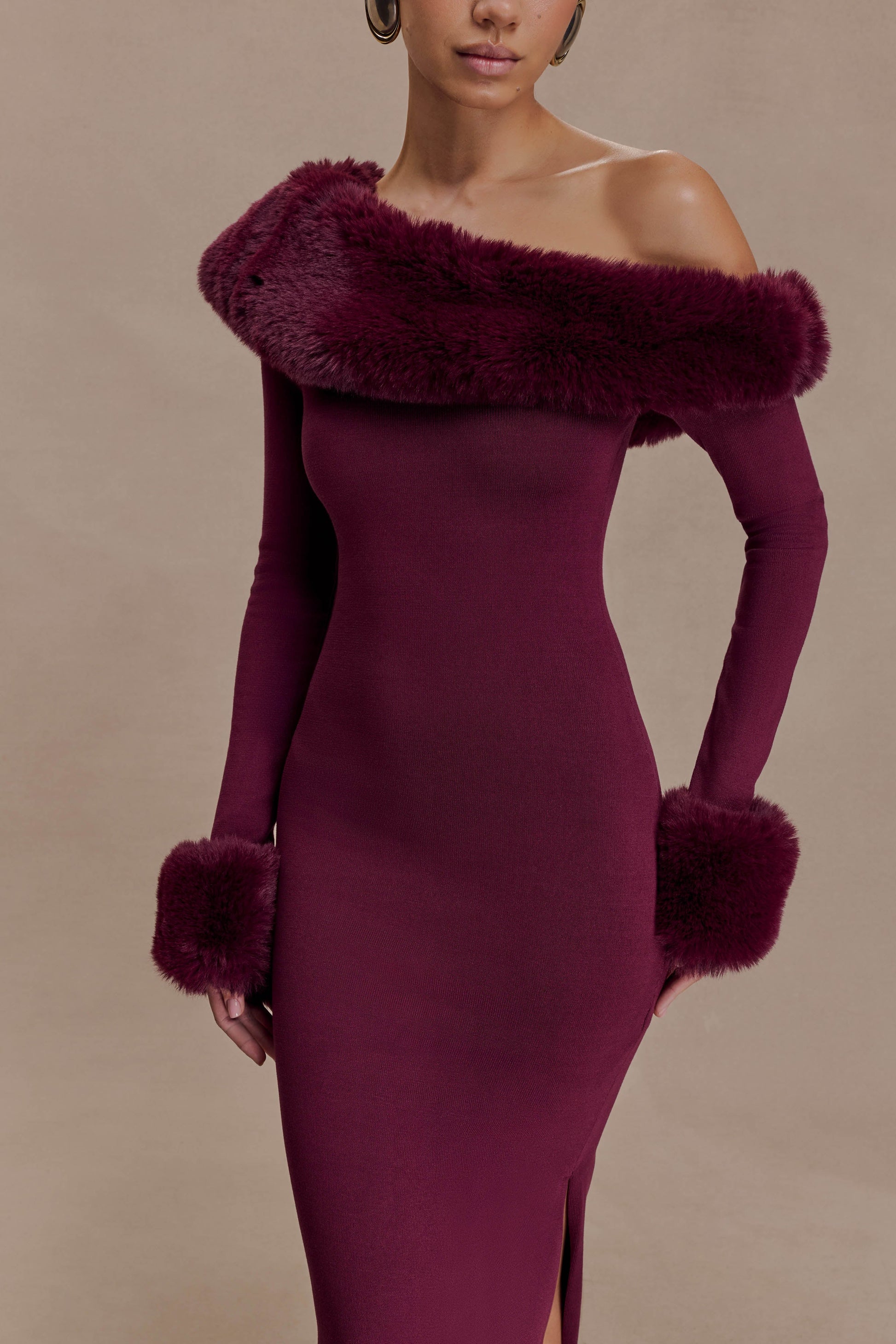 Karleigh Faux Fur Knit Maxi Dress / Plum | MESHKI