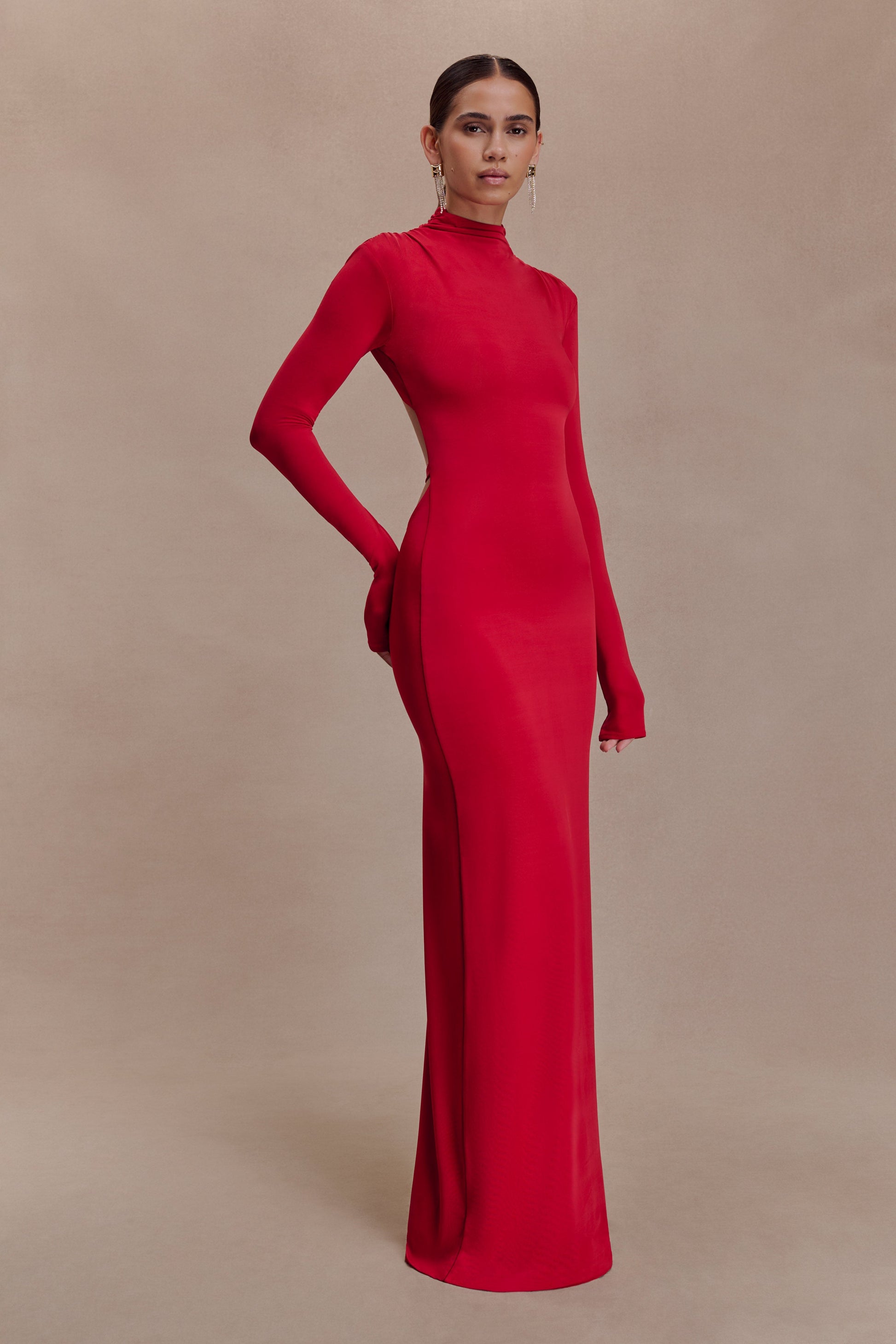 Kiyah Slinky Cut Out Maxi Dress / Red | MESHKI