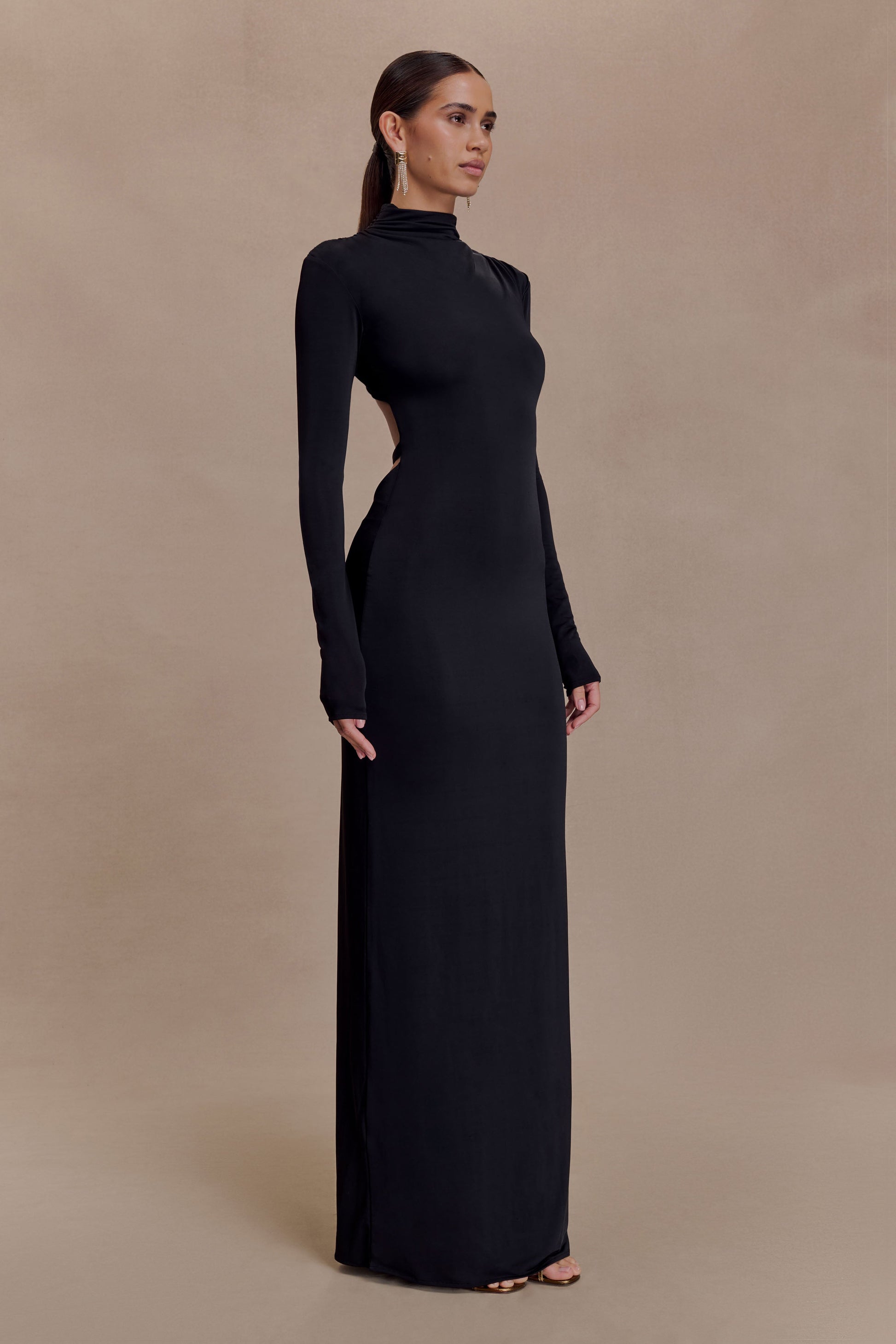 Kiyah Slinky Cut Out Maxi Dress / Black | MESHKI