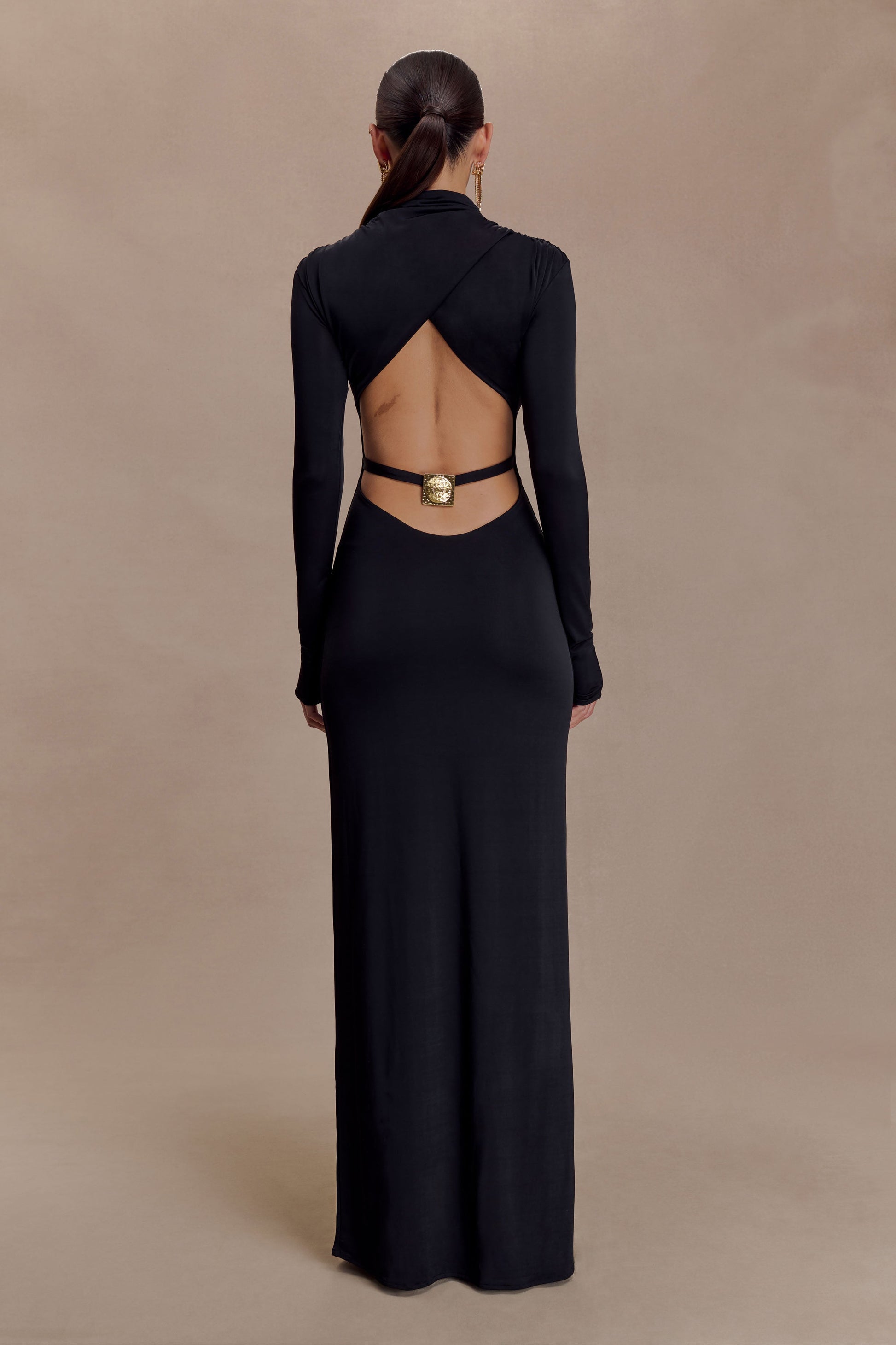 Kiyah Slinky Cut Out Maxi Dress / Black | MESHKI