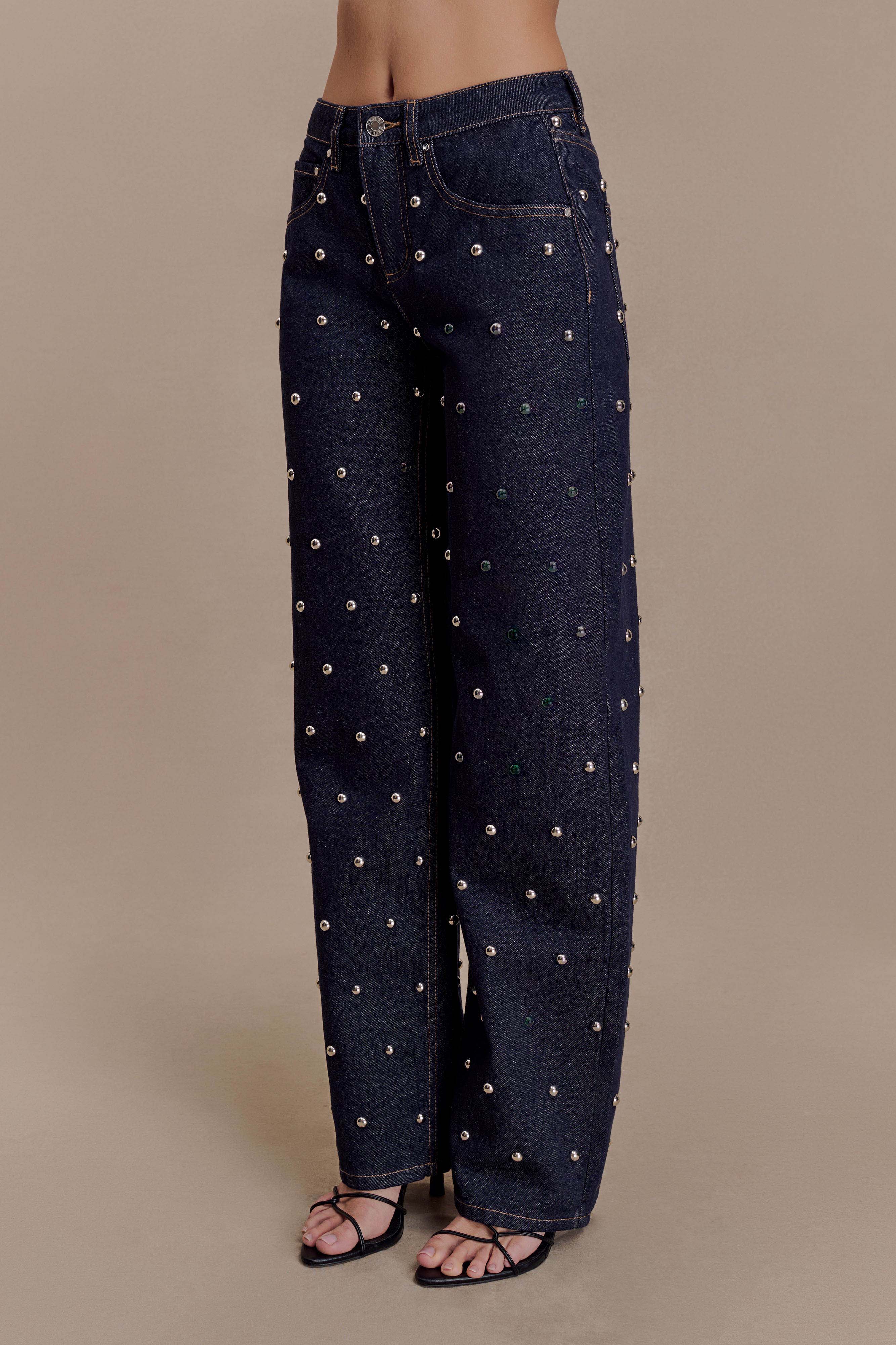 Alima Mid Rise Stud Denim Jeans - Washed Indigo Blue | MESHKI US
