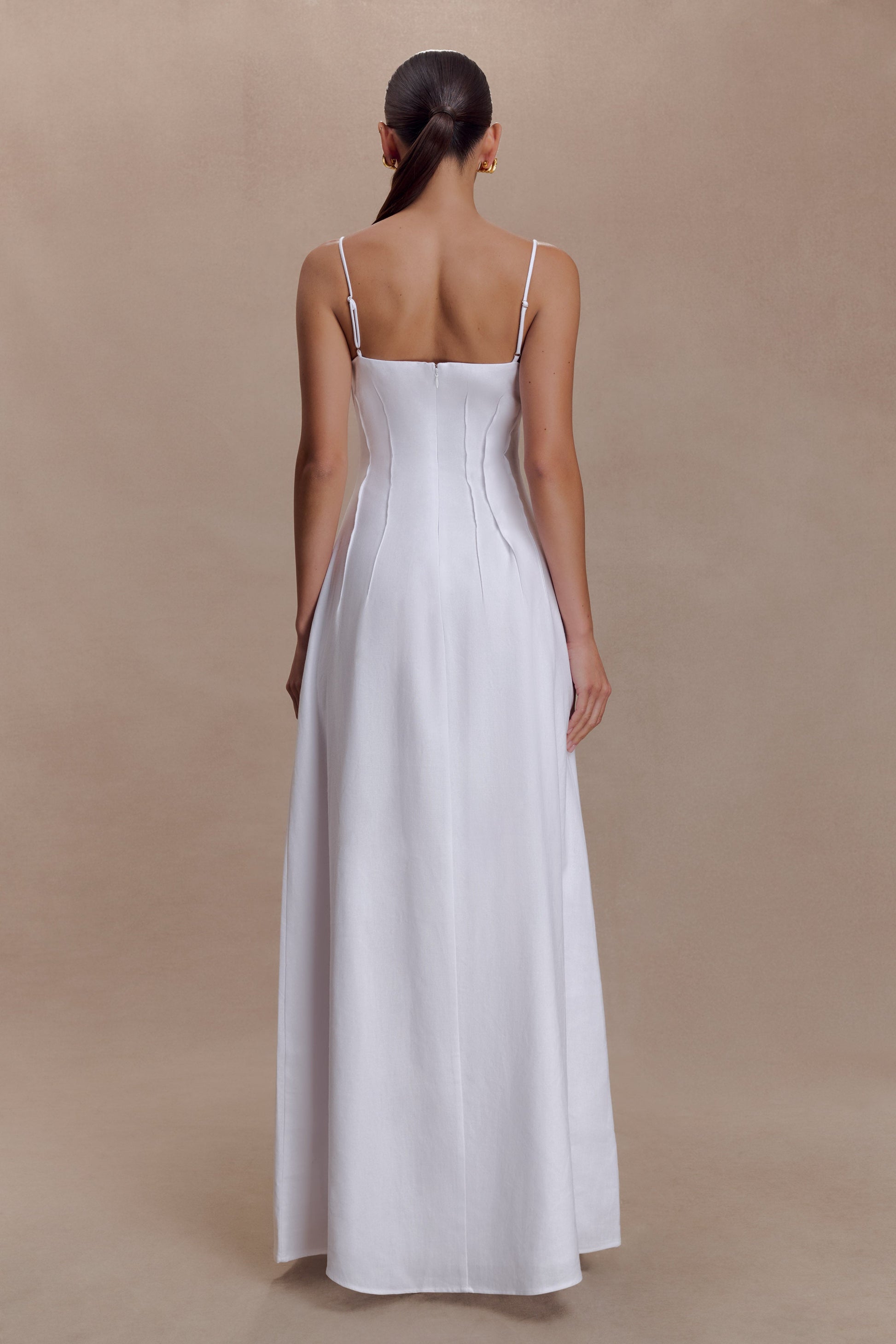 Sofie Pintuck Linen Maxi Dress / White | MESHKI
