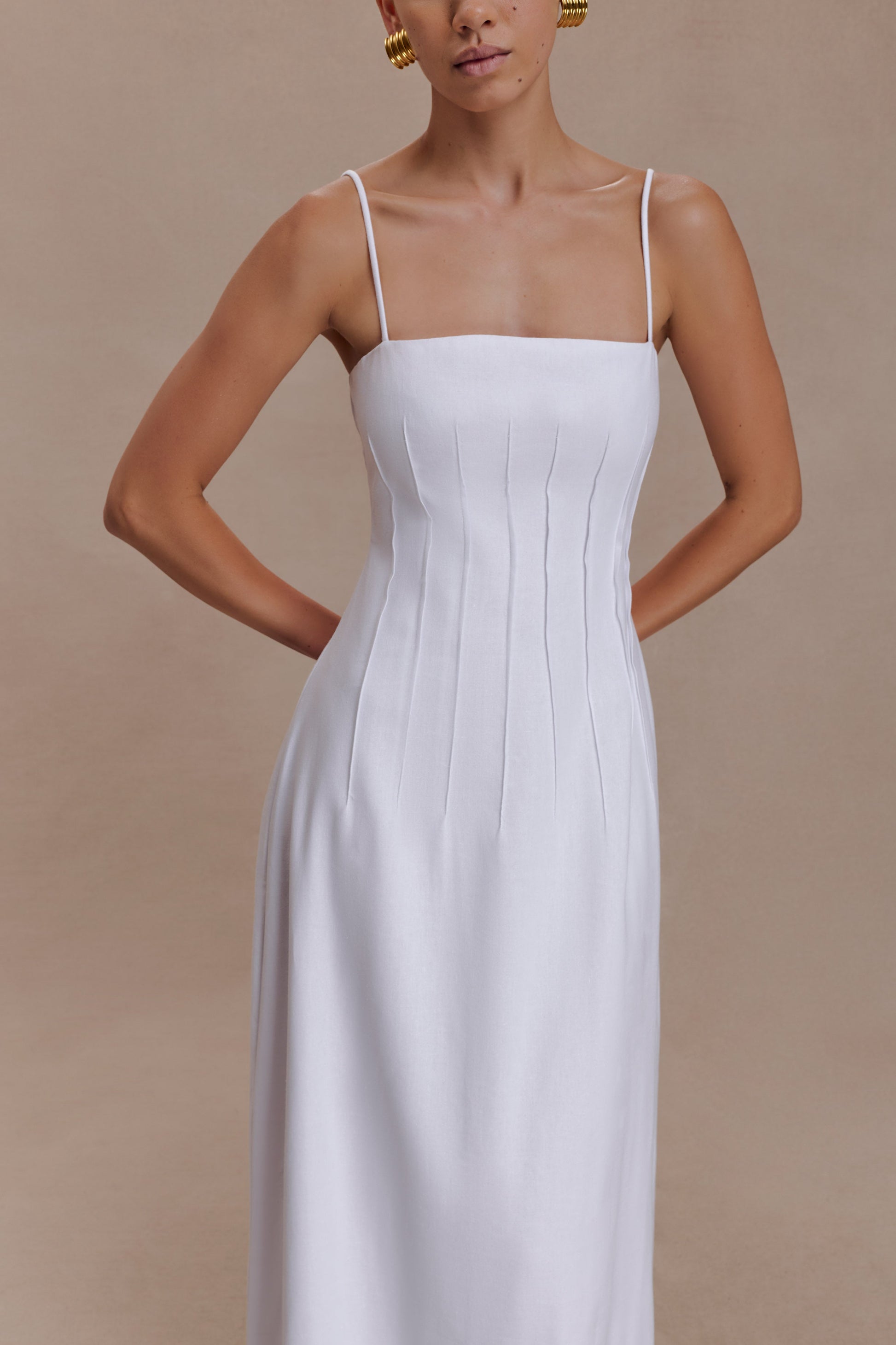 Sofie Pintuck Linen Maxi Dress / White | MESHKI | S Sofie Pintuck Linen Maxi Dress / White | MESHKI | S