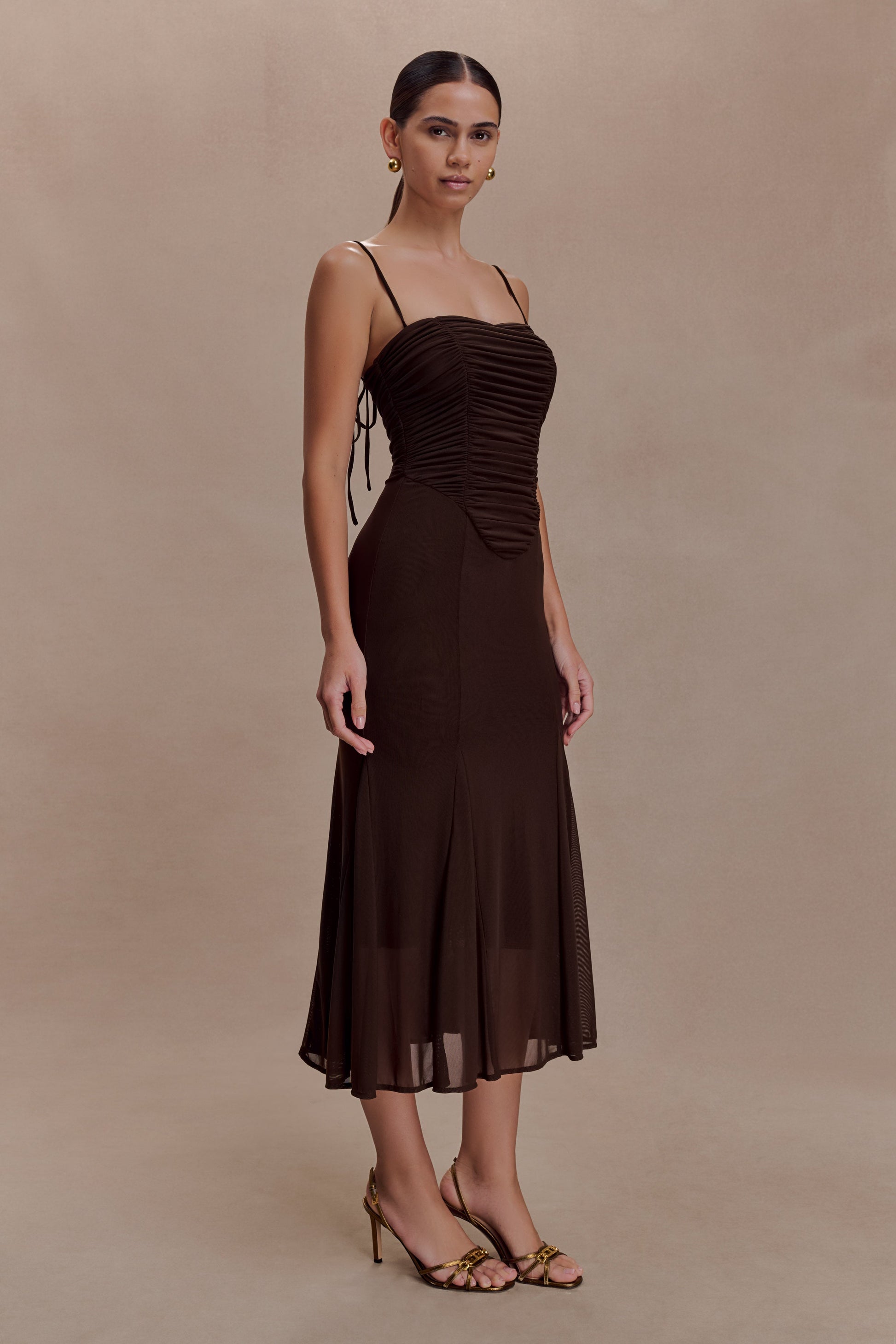 Willa Gathered Mesh Midi Dress / Chocolate | MESHKI