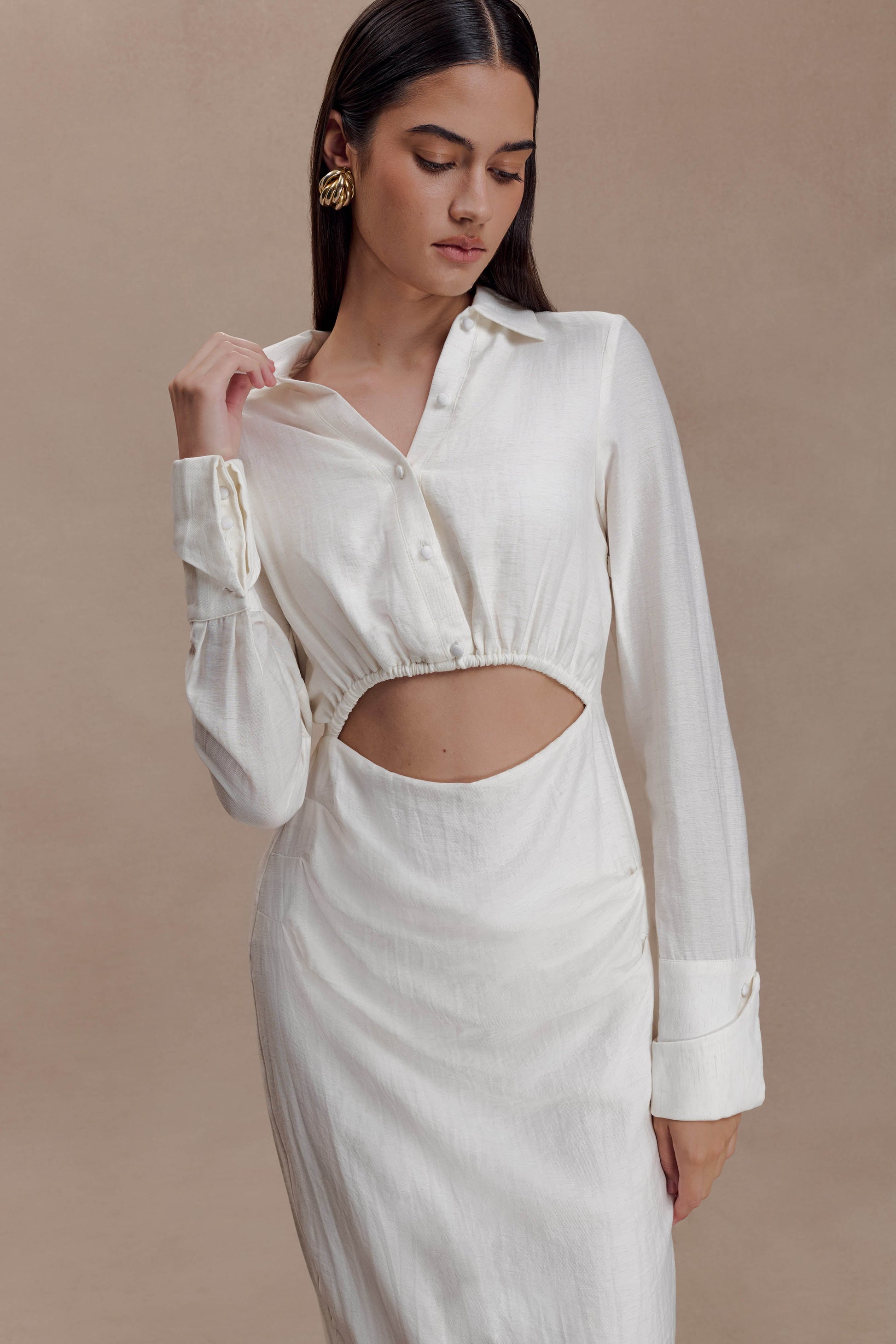 Cecilie Cut Out Shirt Midi Dress / White | MESHKI