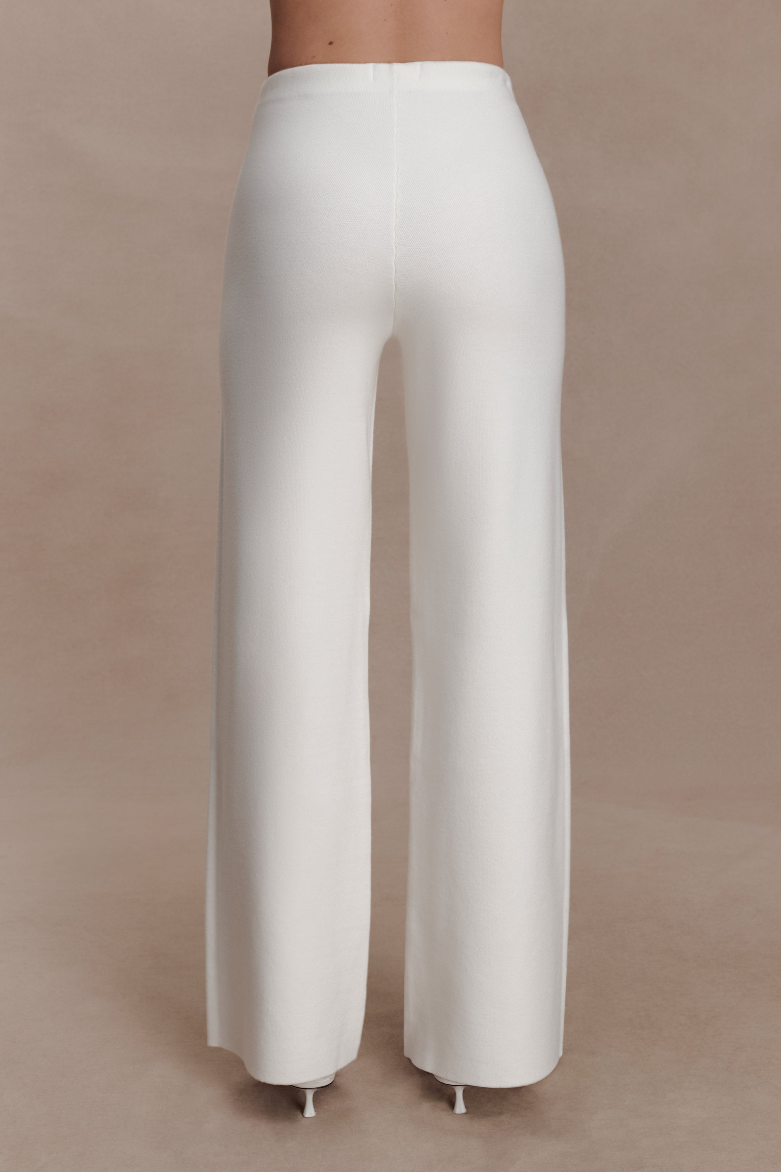 Kerrymae Straight Leg Knit Pants - Off White | MESHKI US