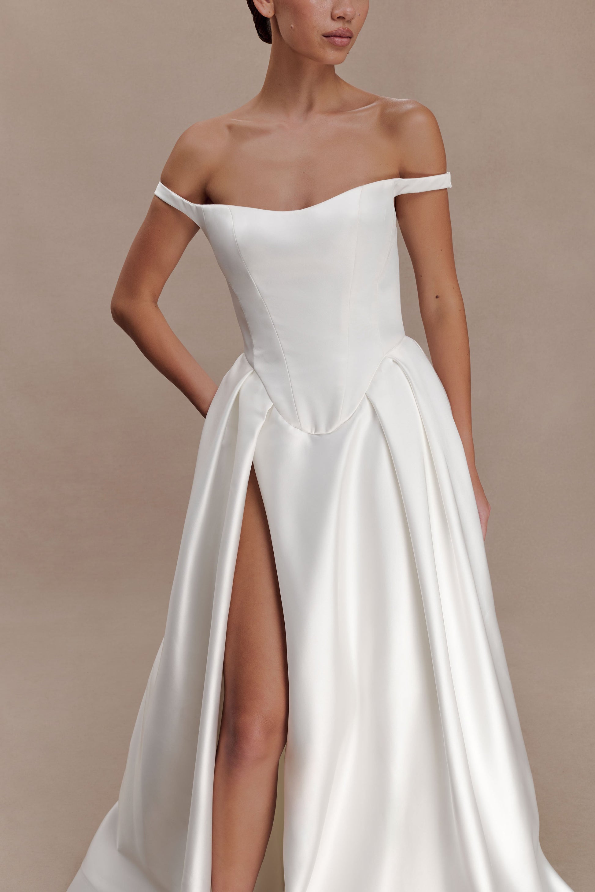 Willow Off Shoulder Satin Maxi Gown / White | MESHKI