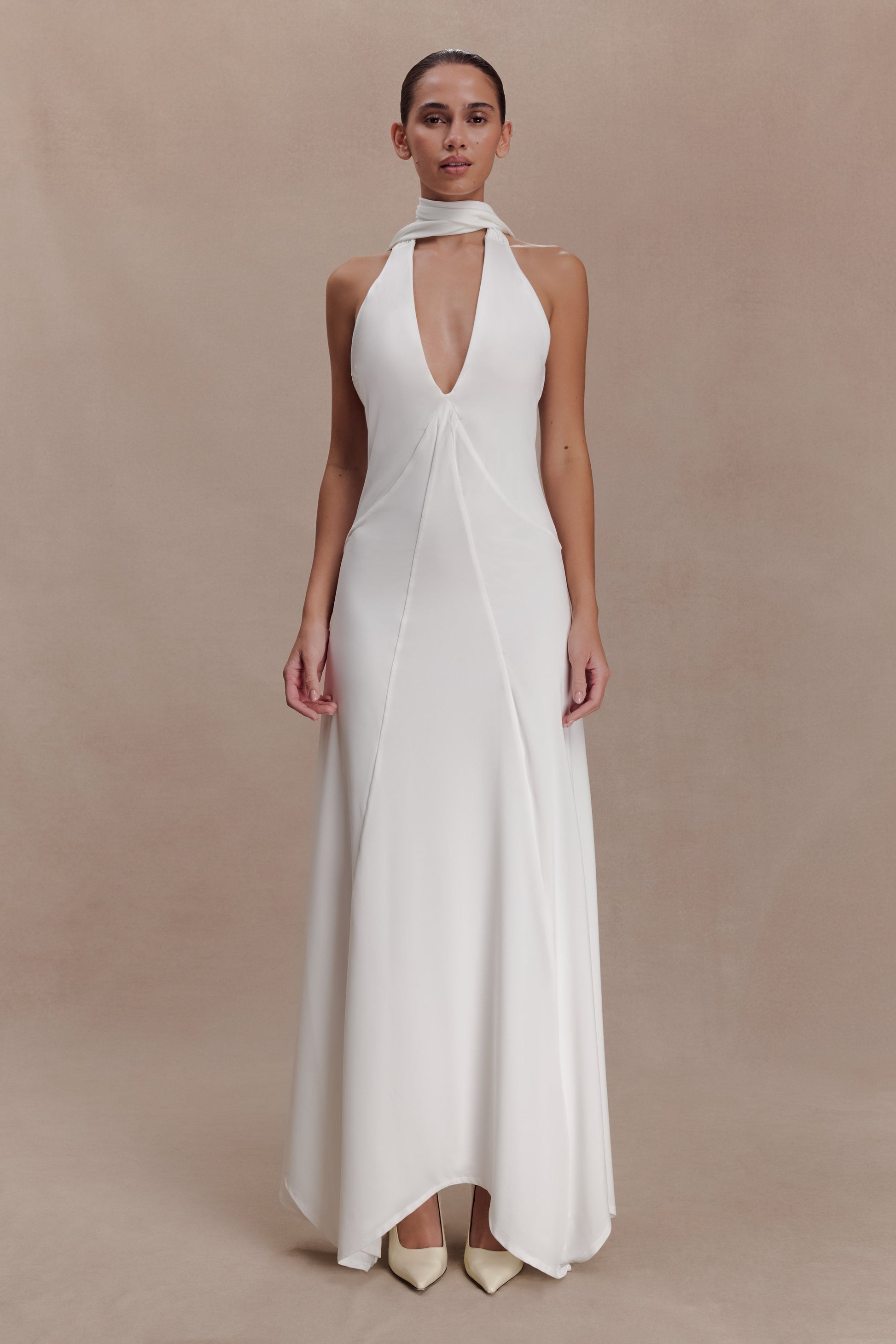 Juliet Slinky Maxi Dress With Scarf / White | MESHKI