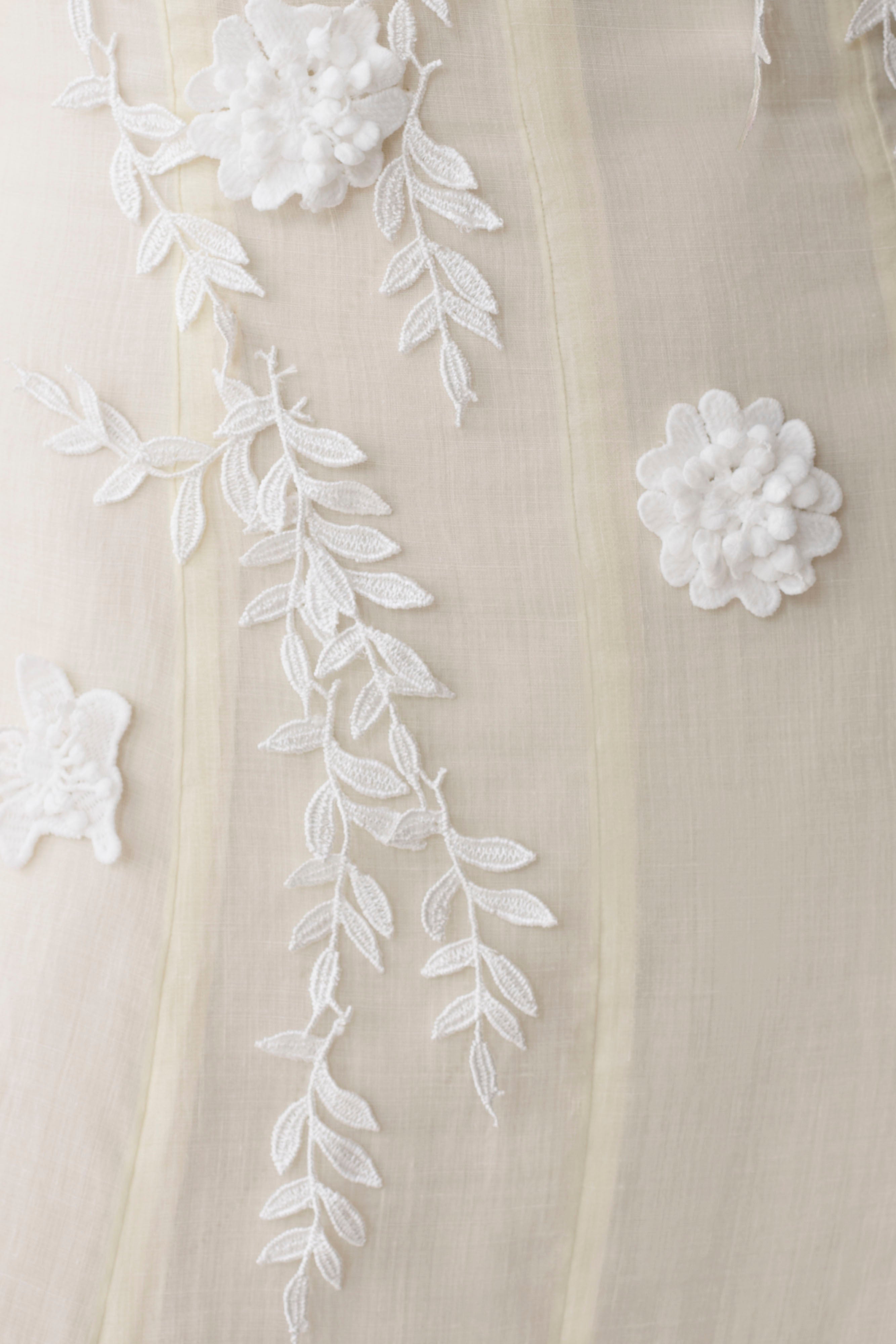 Odette Floral Lace Midi Dress - Buttermilk | MESHKI US