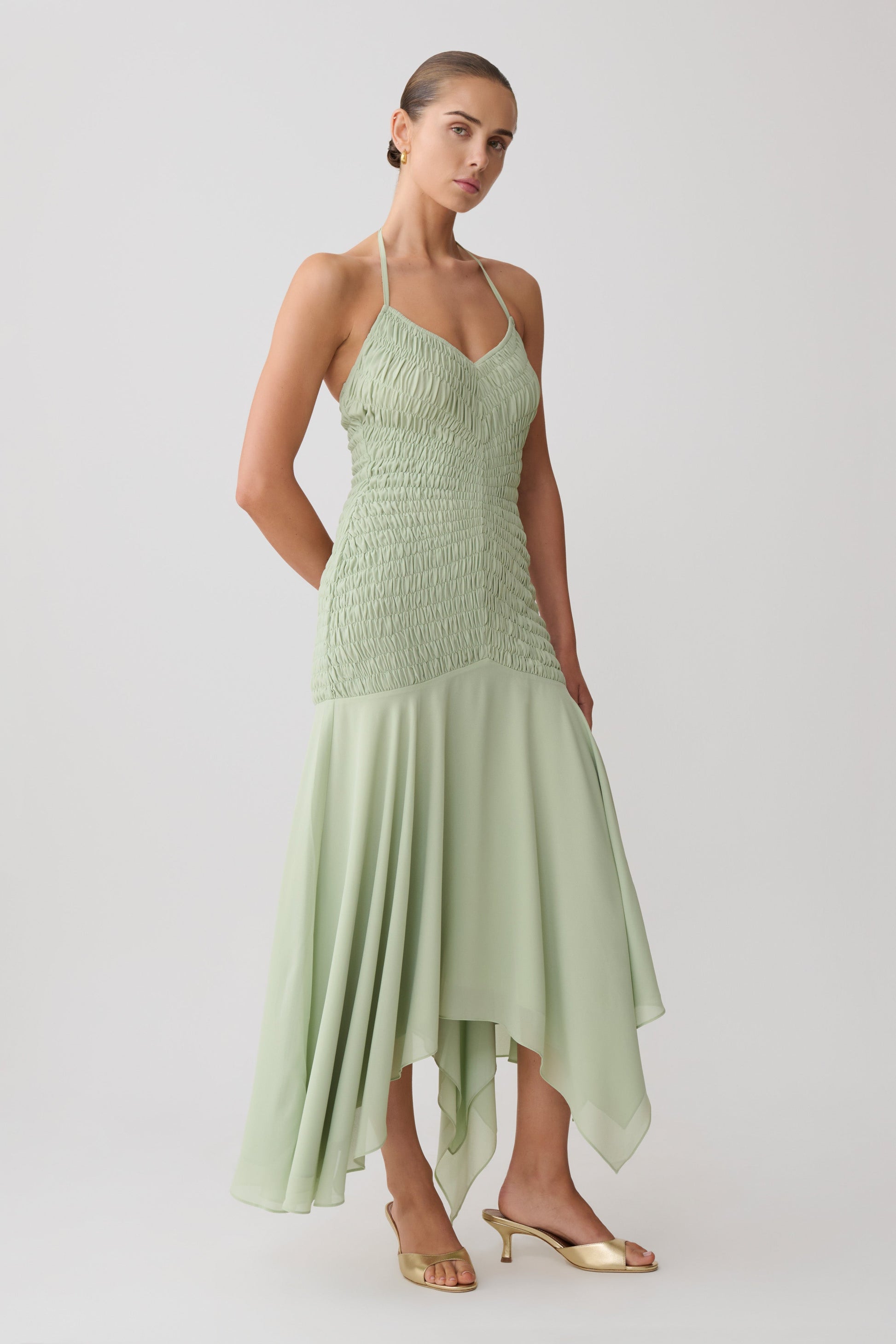 Evelyn Shirred Chiffon Maxi Dress / Sage | MESHKI | L Evelyn Shirred Chiffon Maxi Dress / Sage | MESHKI | L