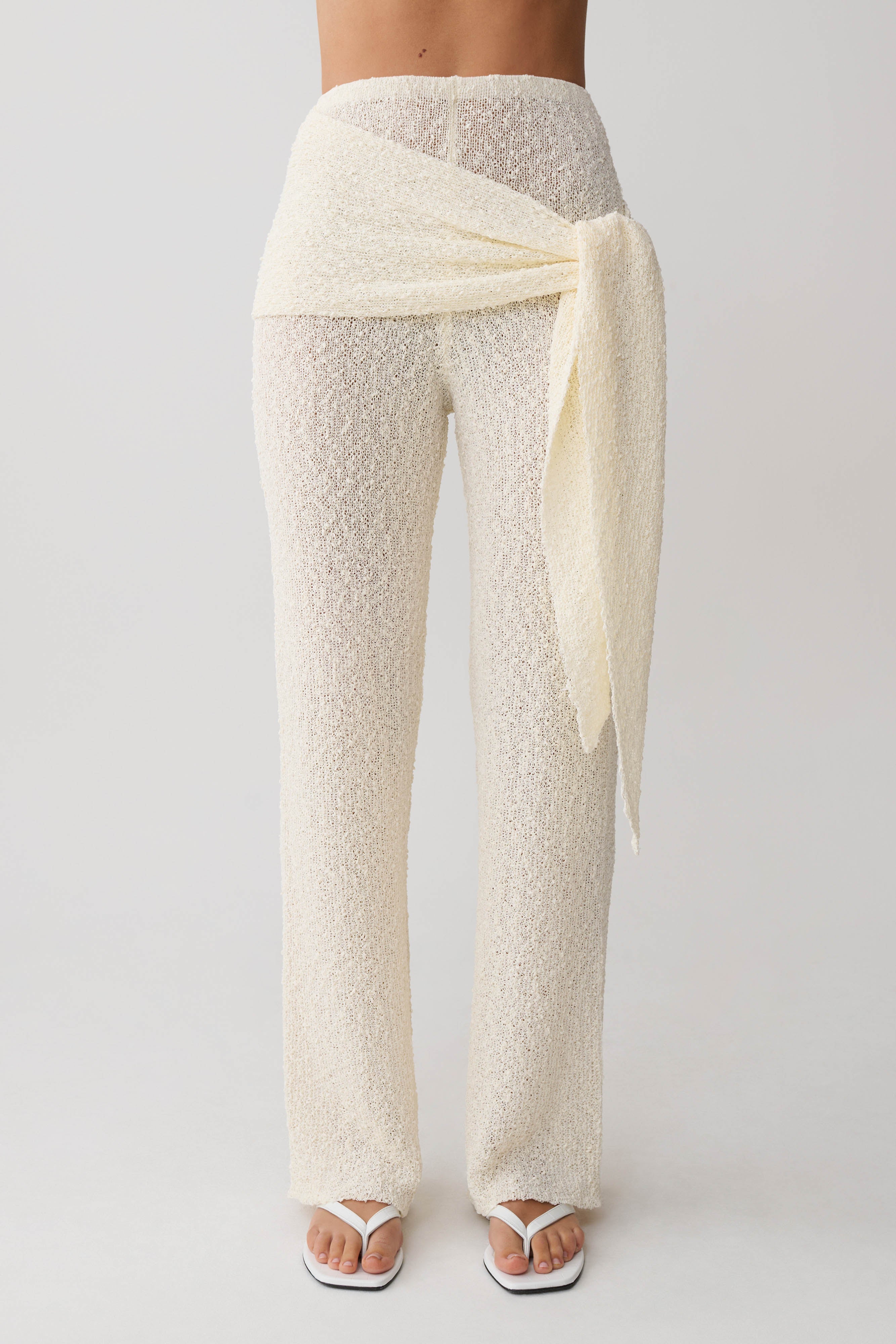 Mattais Boucle Knit Pants - Ivory | MESHKI US