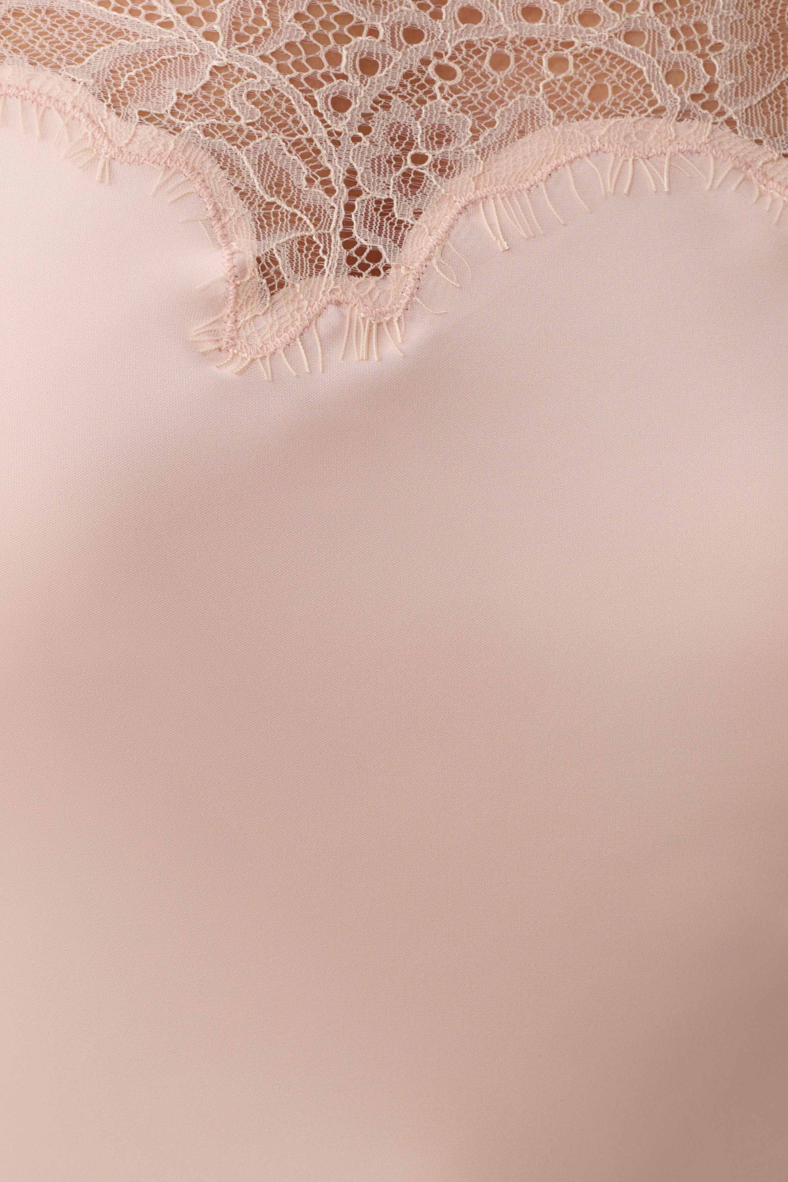 Miriam Satin & Lace Camisole - Peach | MESHKI US
