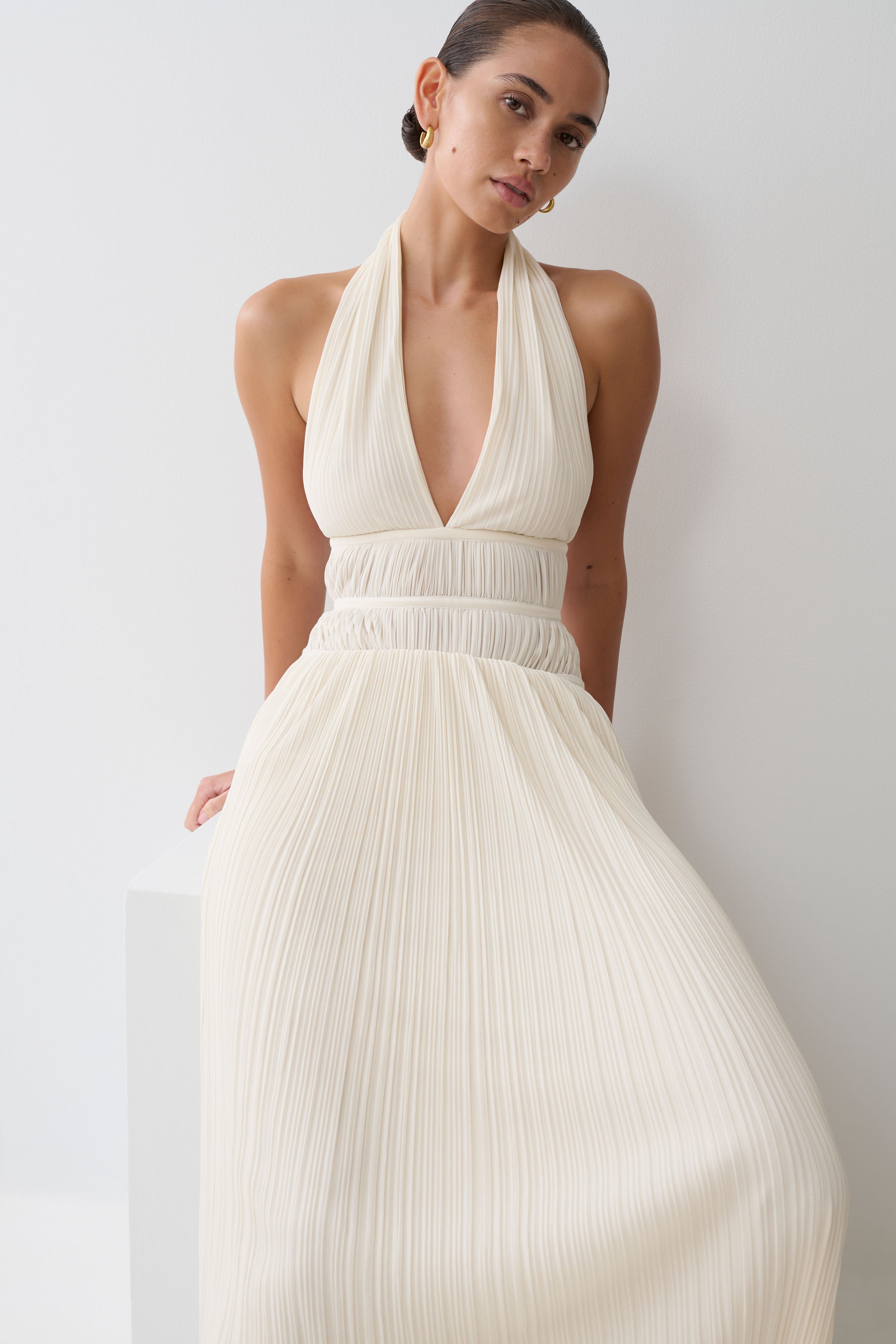Thien Cowl Halter Midi Dress - Ivory | MESHKI US